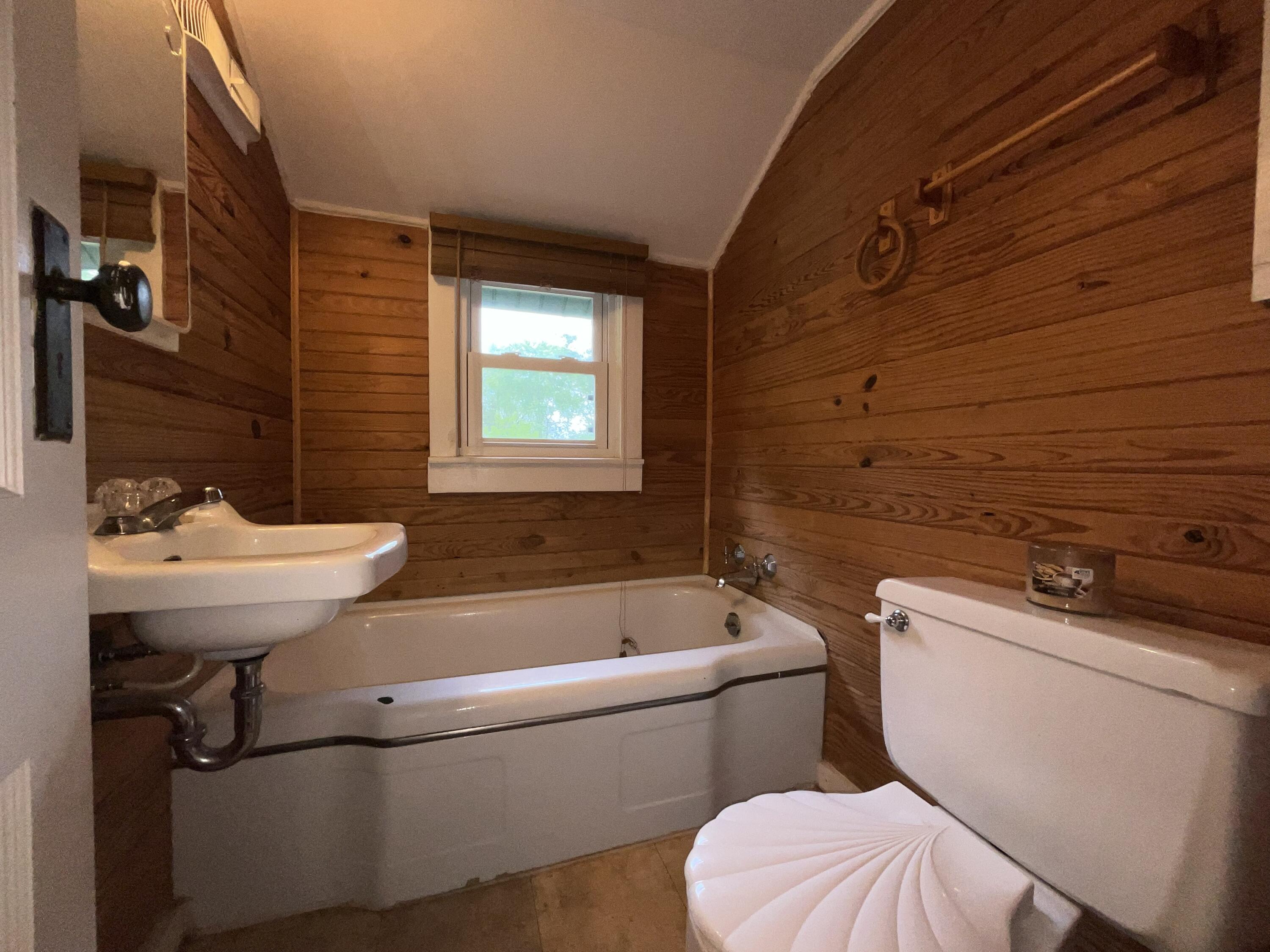 305 Pine Grove Road Property Photo 44