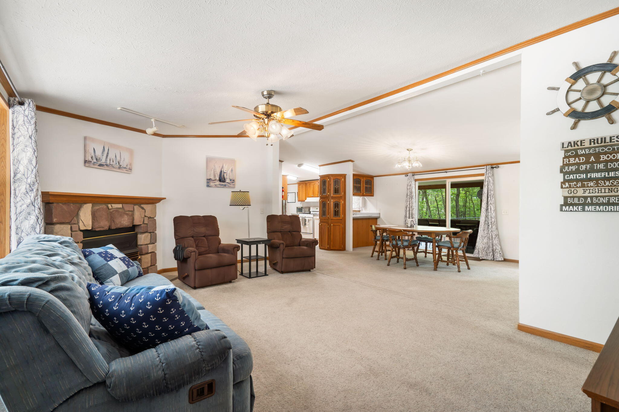 23643 Falcon Lane Property Photo 11