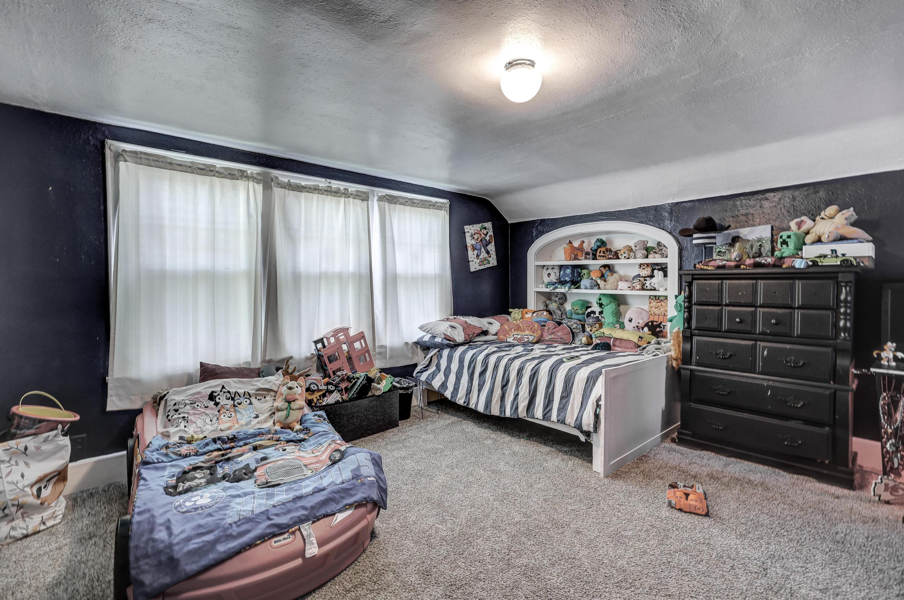 110 North Connor Avenue Property Photo 23