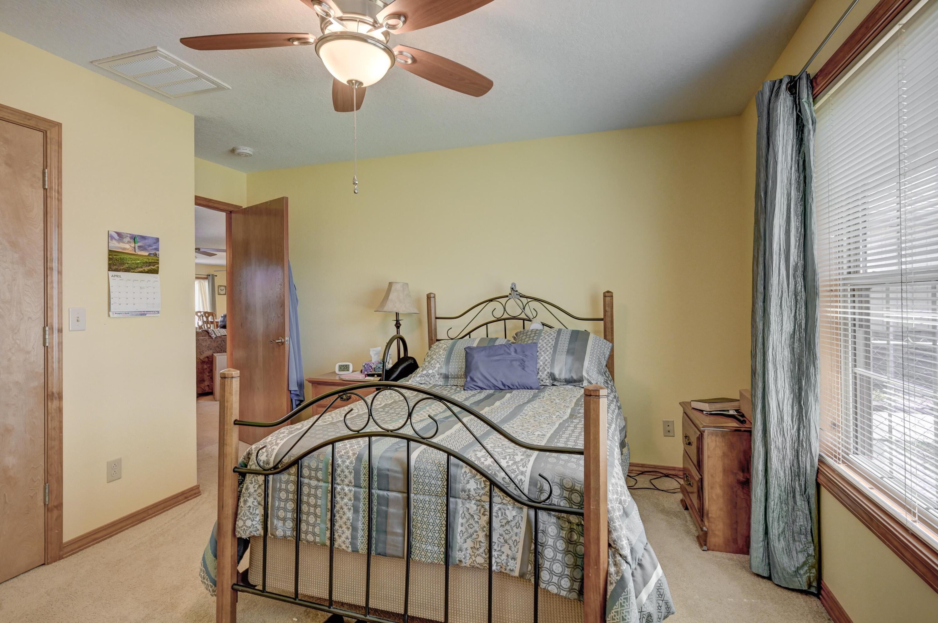 4211 East 24th Street Property Photo 20
