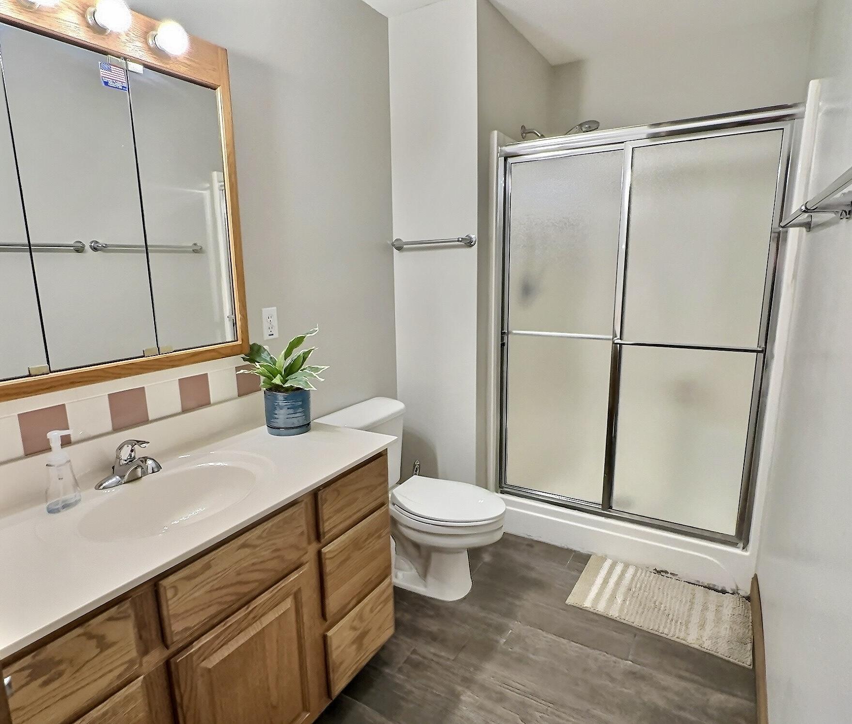 309 Hillcrest Drive Property Photo 8