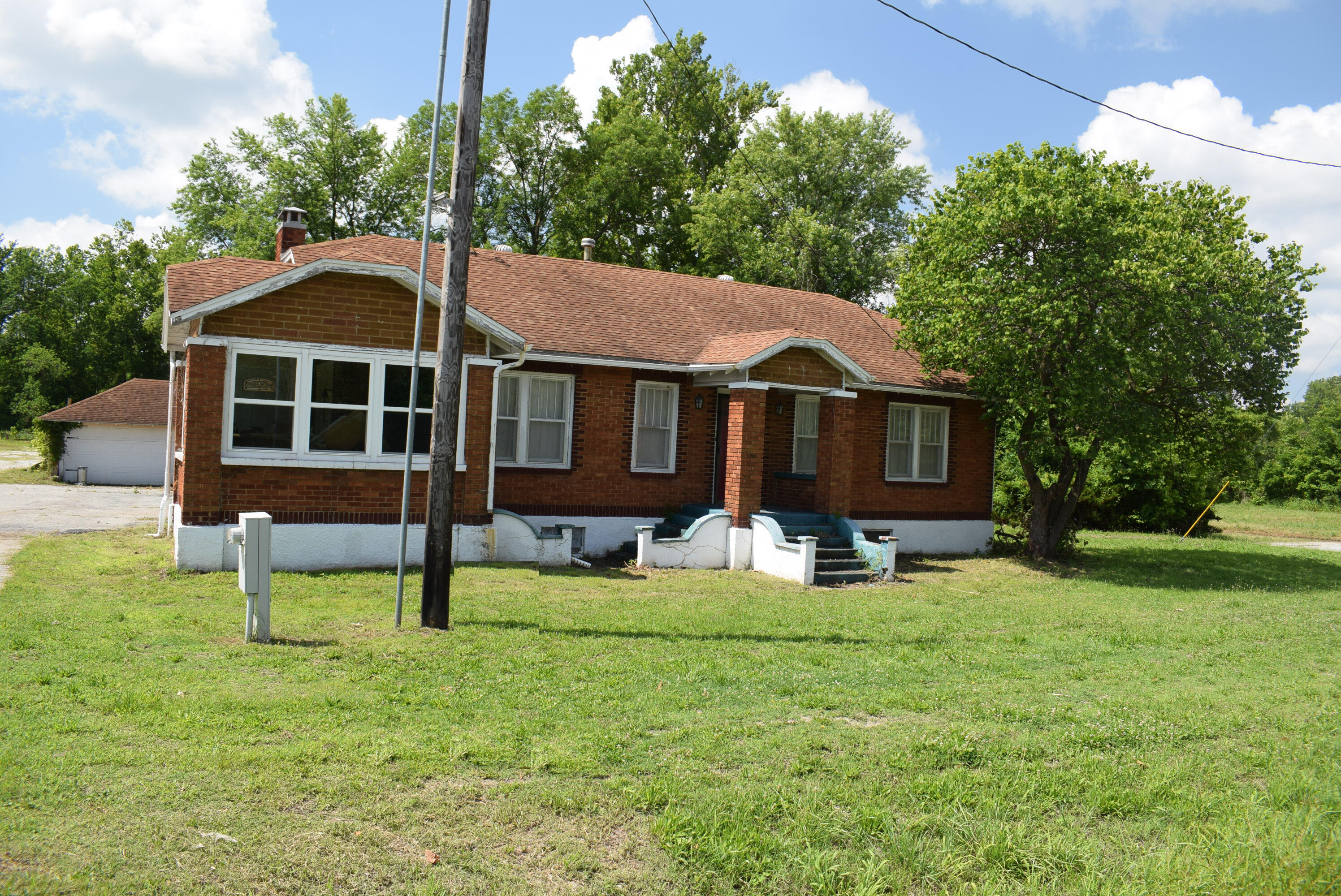 4482 East 7th And Parkview Property Photo 1
