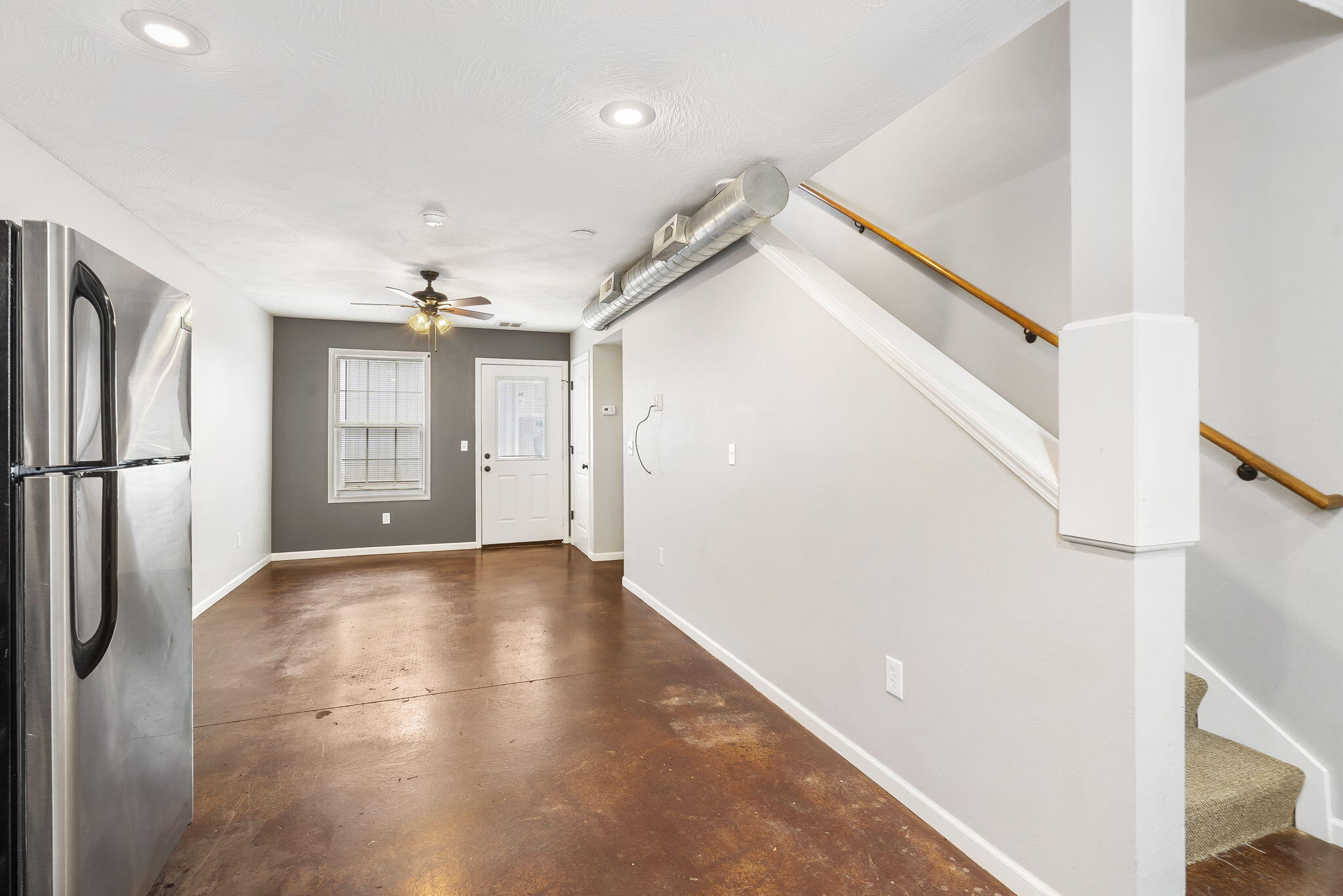311 South Hampton Avenue Property Photo 16
