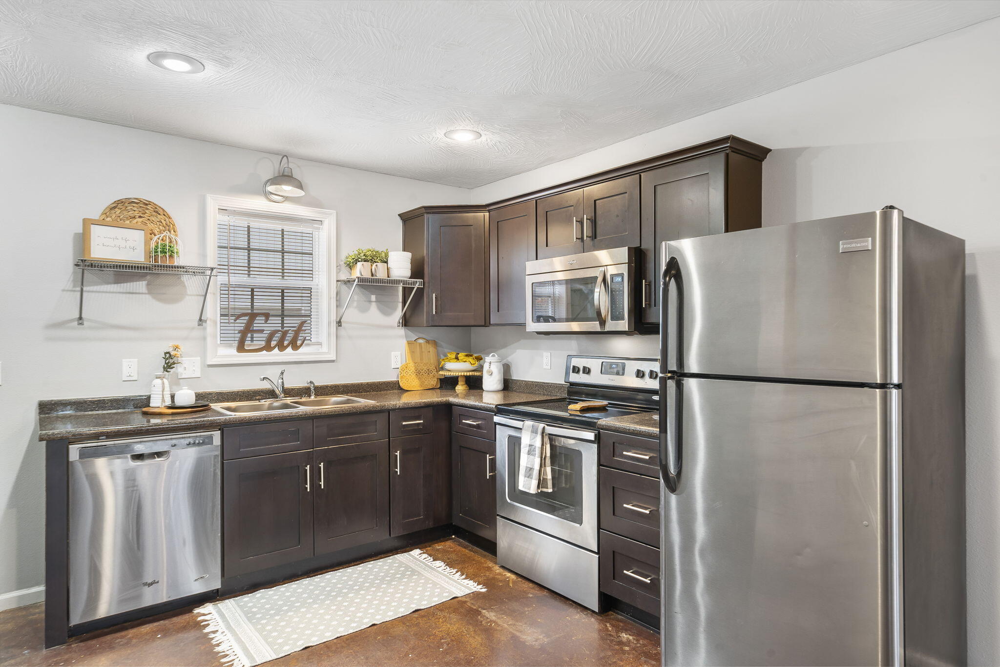 311 South Hampton Avenue Property Photo 19