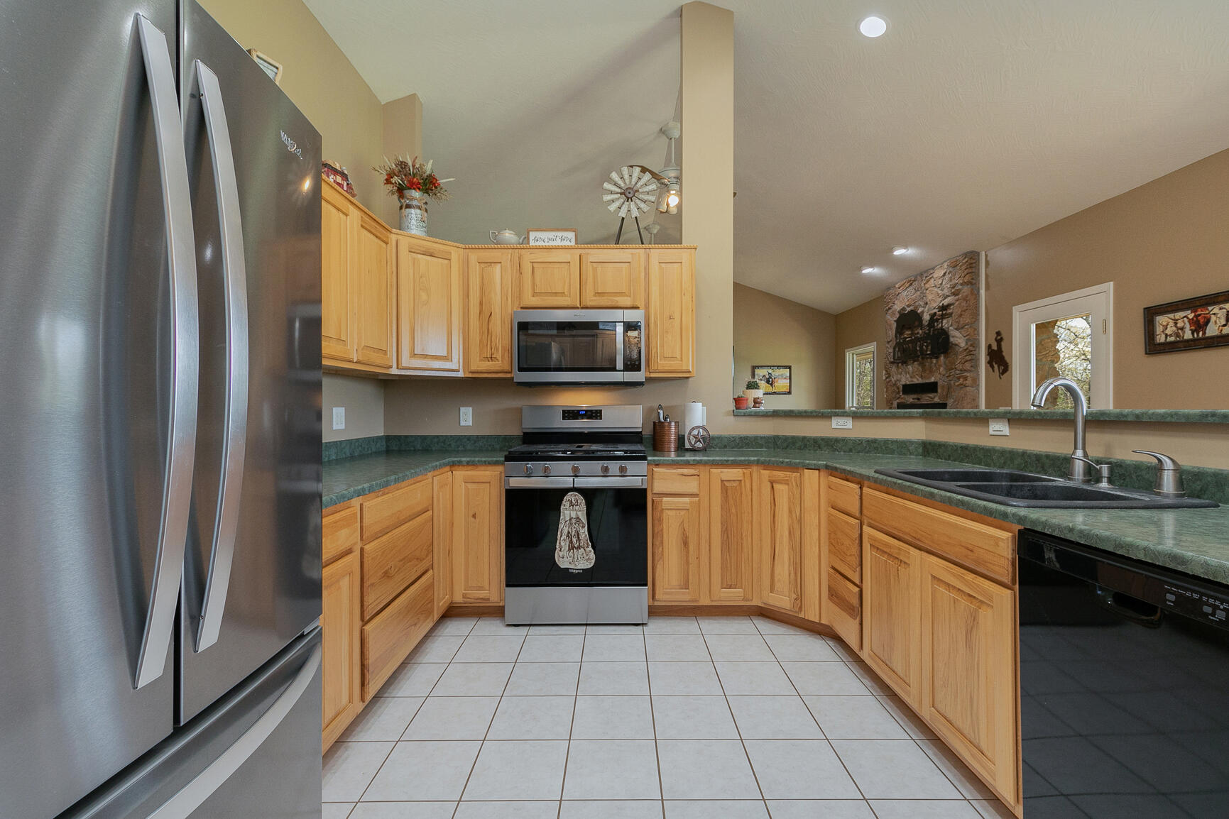 1560 Straight Road Property Photo 12