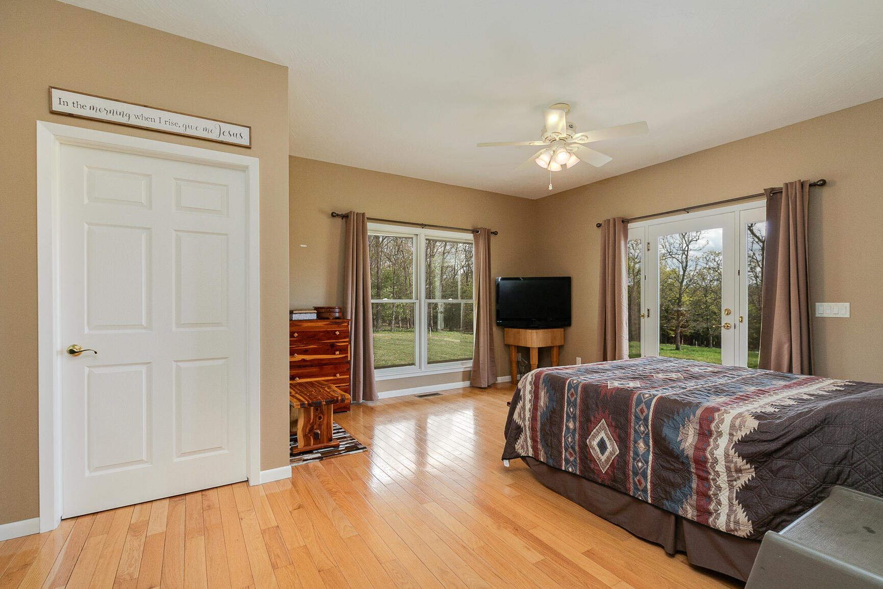 1560 Straight Road Property Photo 19