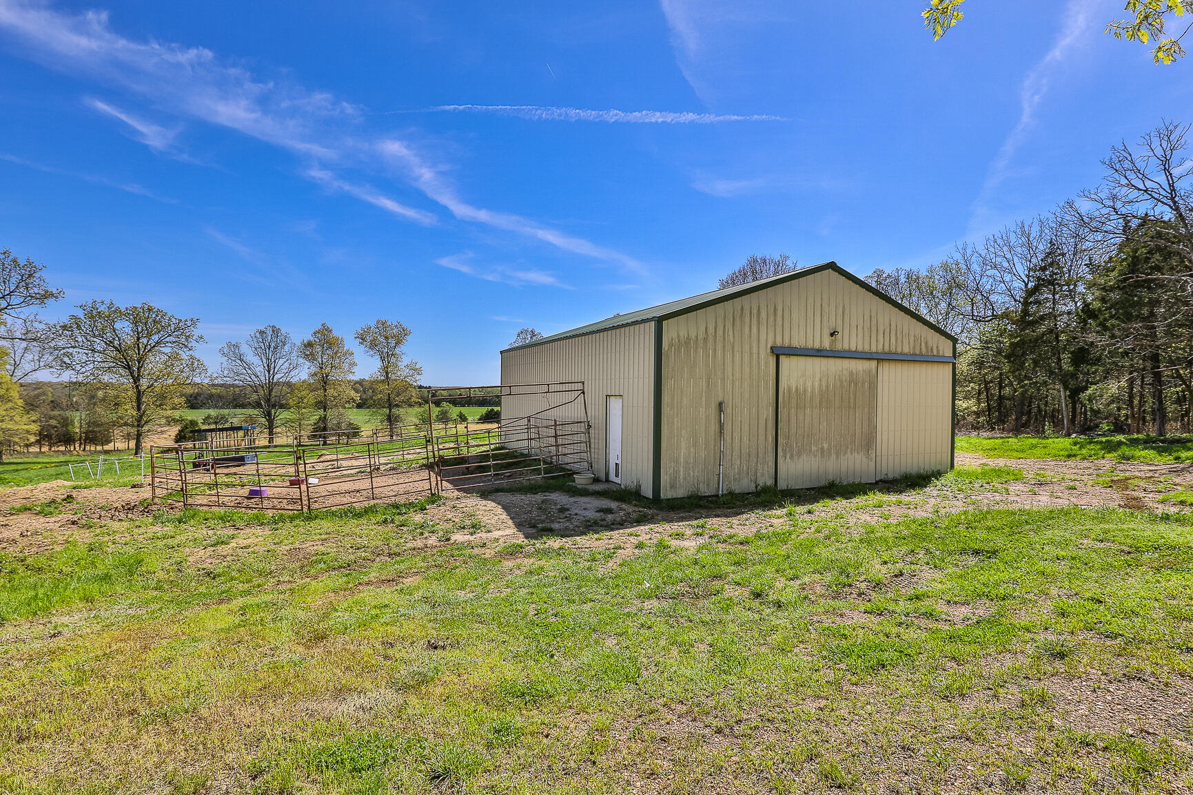 1560 Straight Road Property Photo 37