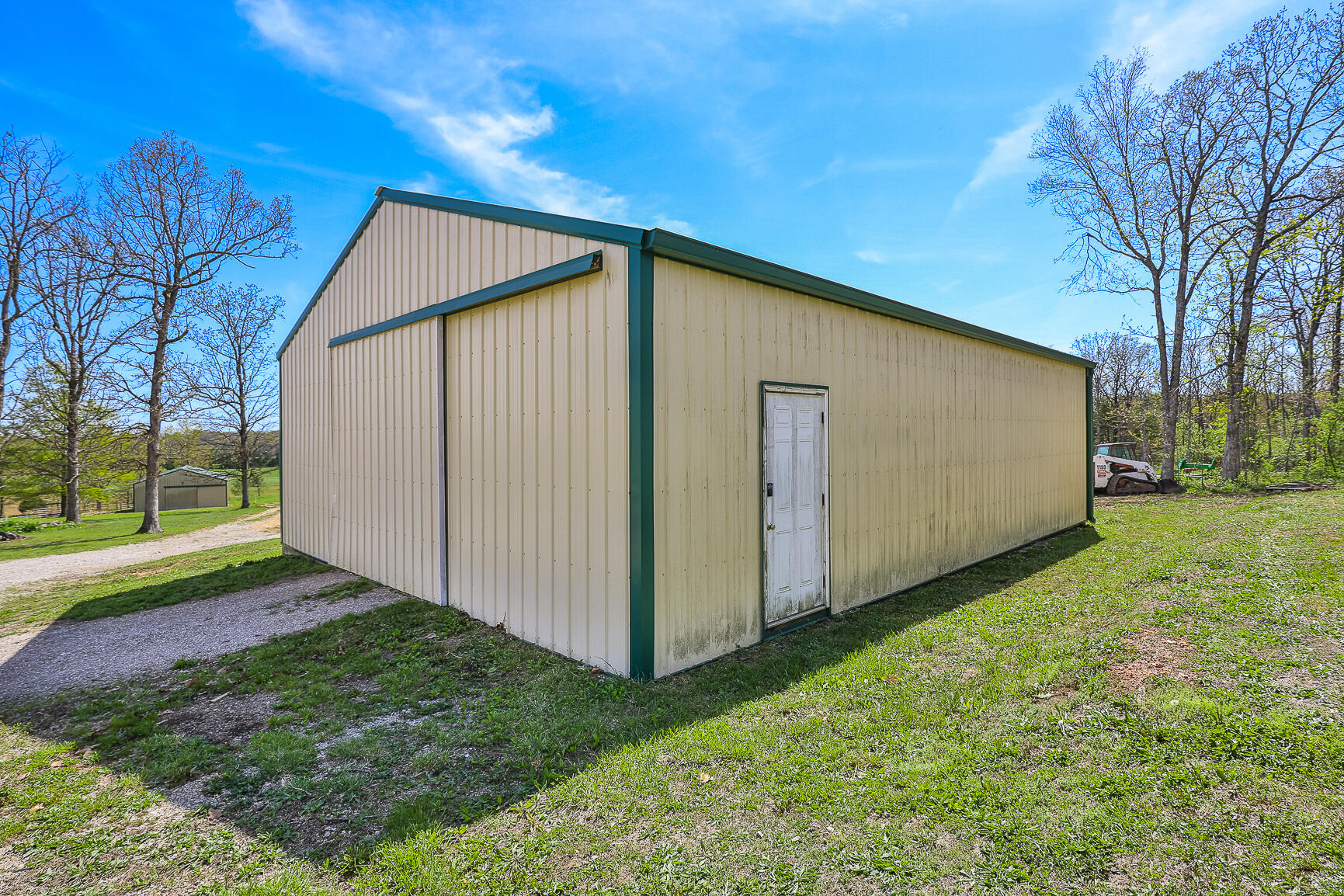 1560 Straight Road Property Photo 39