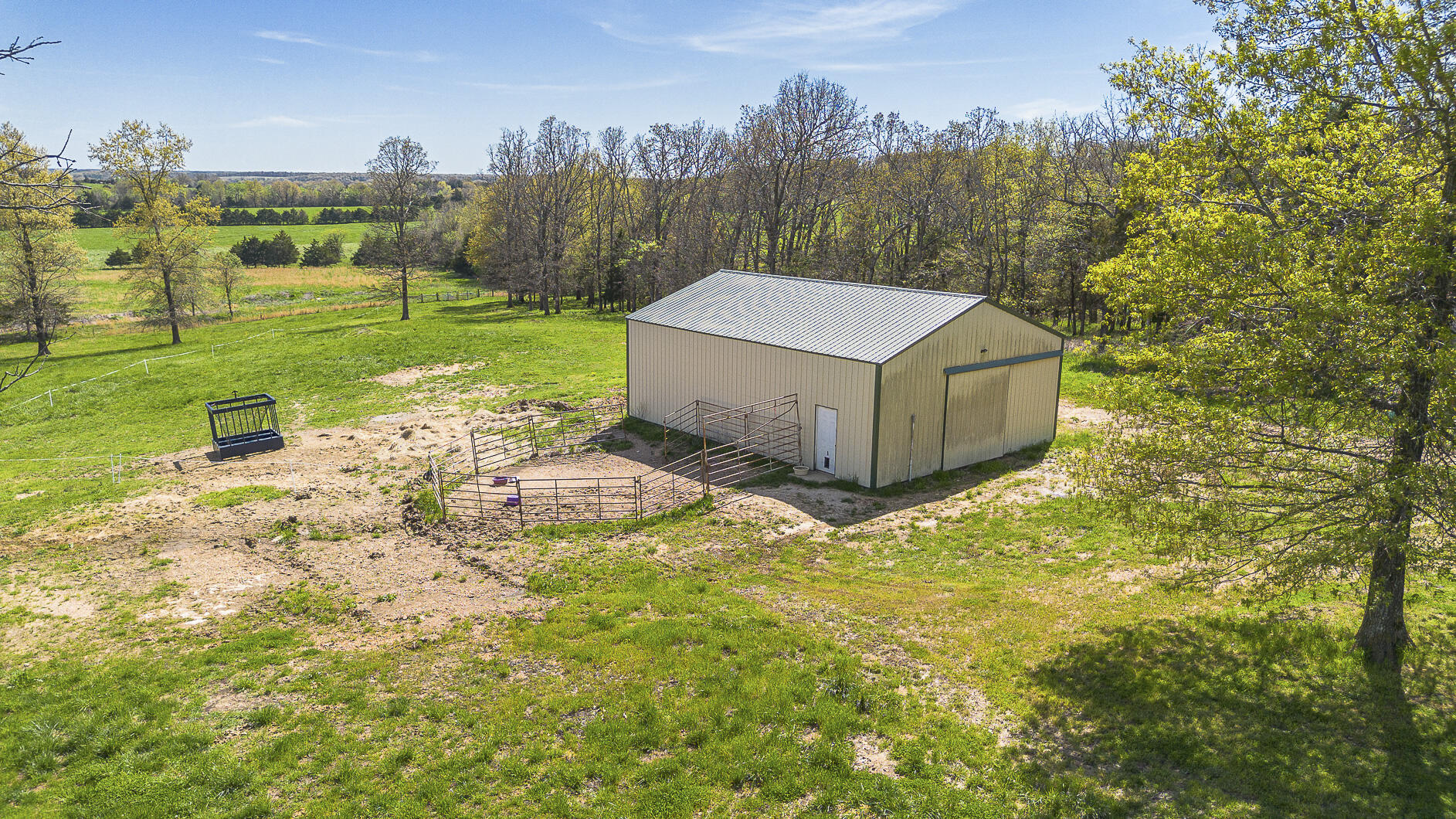 1560 Straight Road Property Photo 49