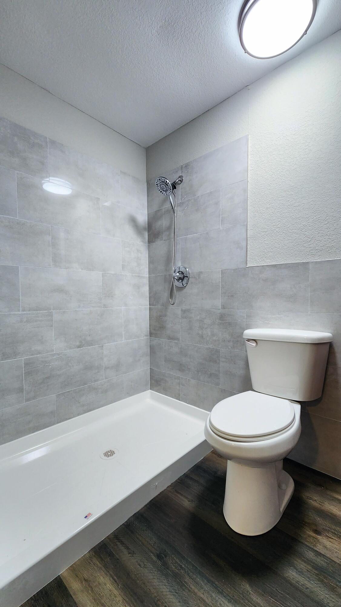 2556 North Robberson Avenue Property Photo 46
