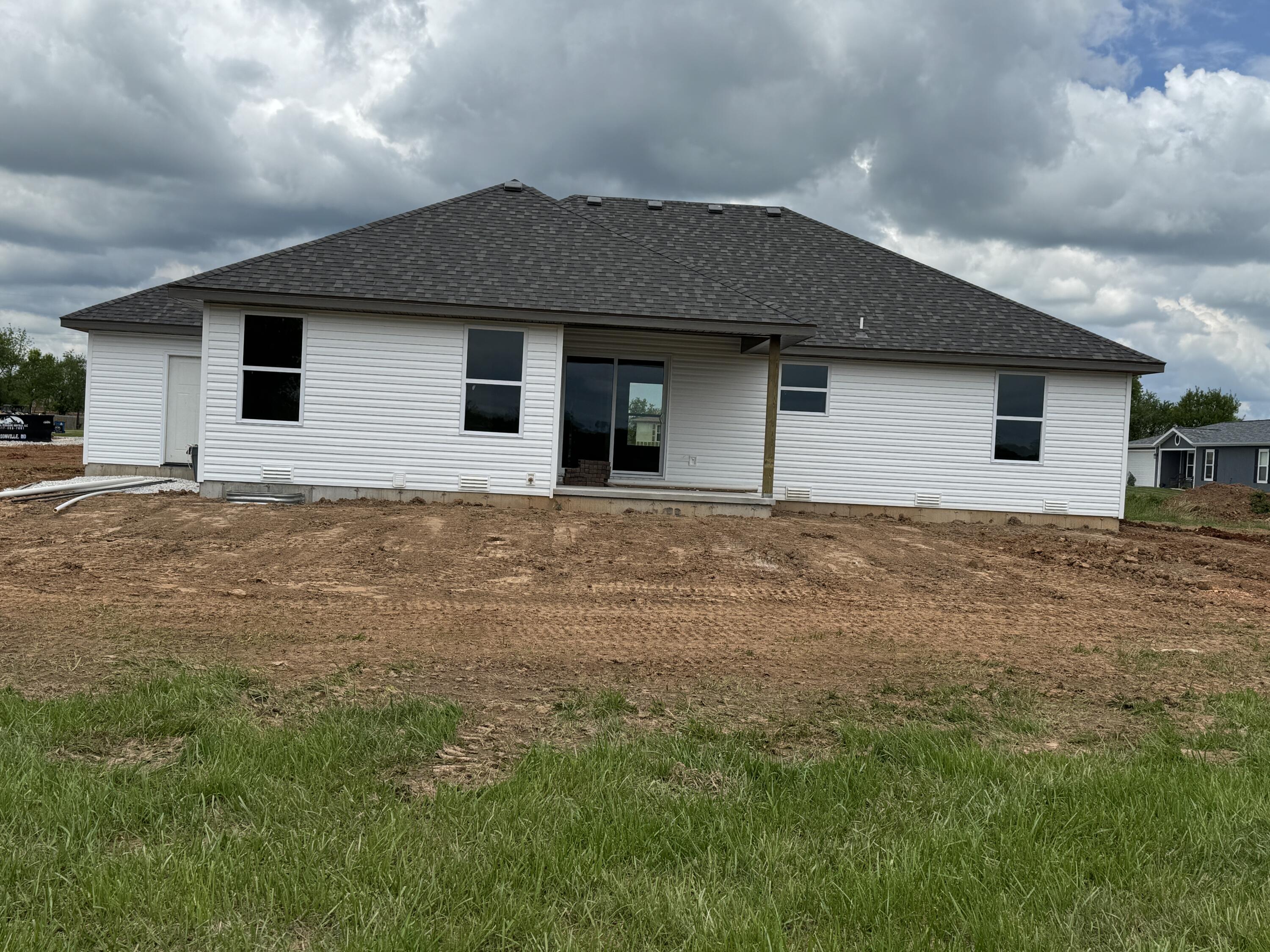 24169 Lawrence 2177 Property Photo 4