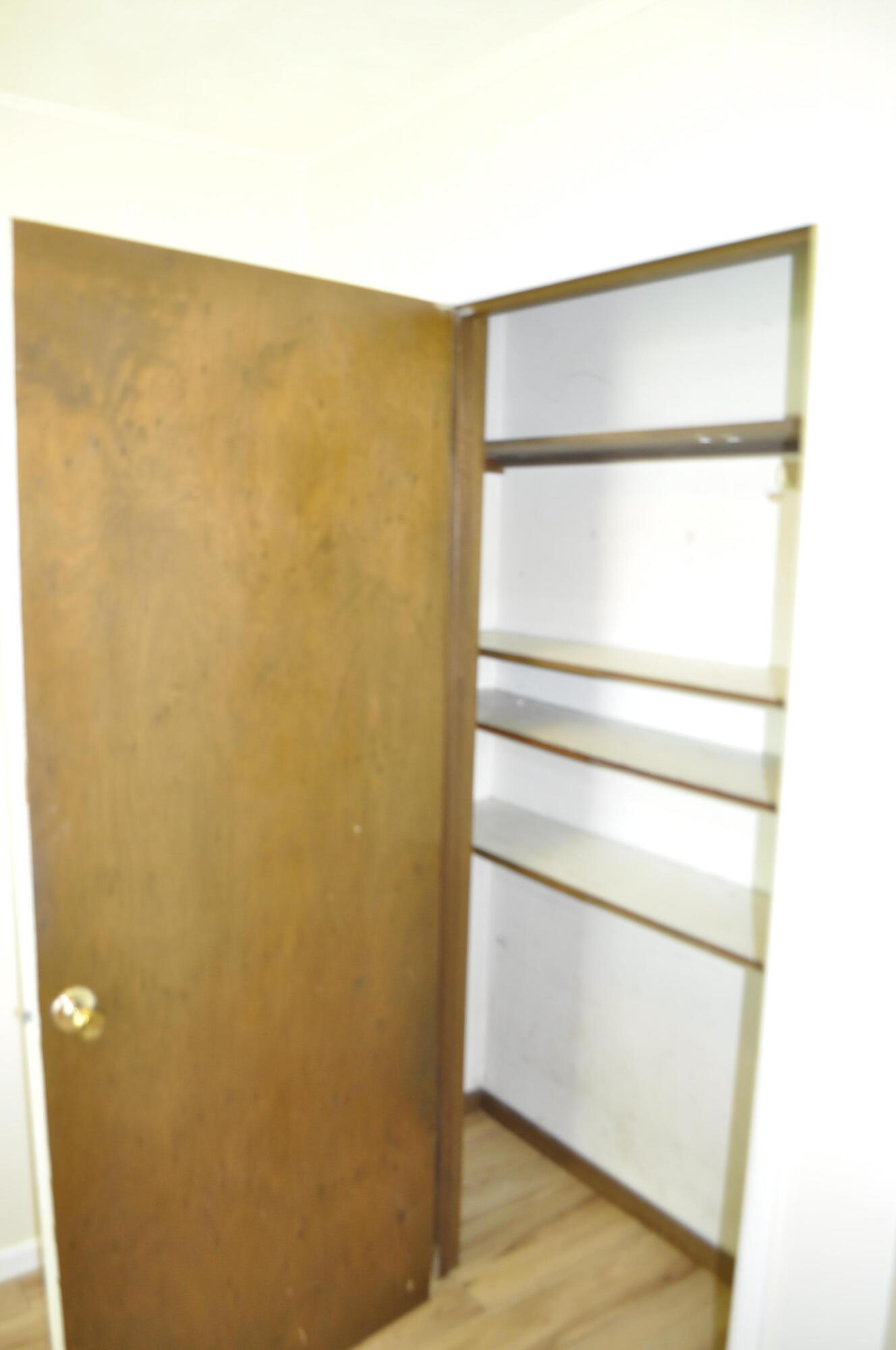 205 East Pennell Street Property Photo 8
