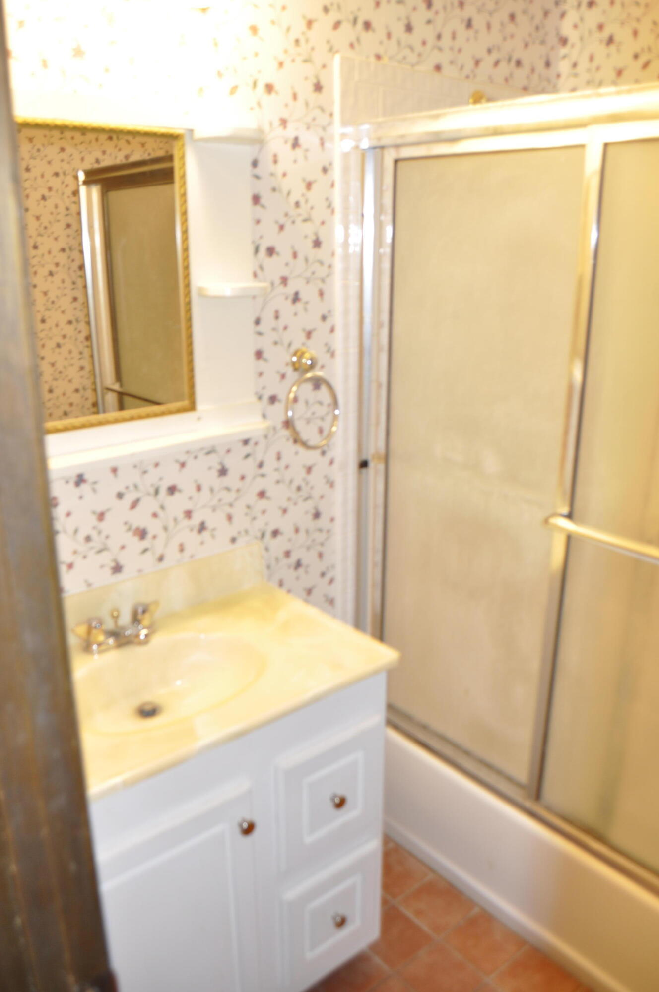 205 East Pennell Street Property Photo 9