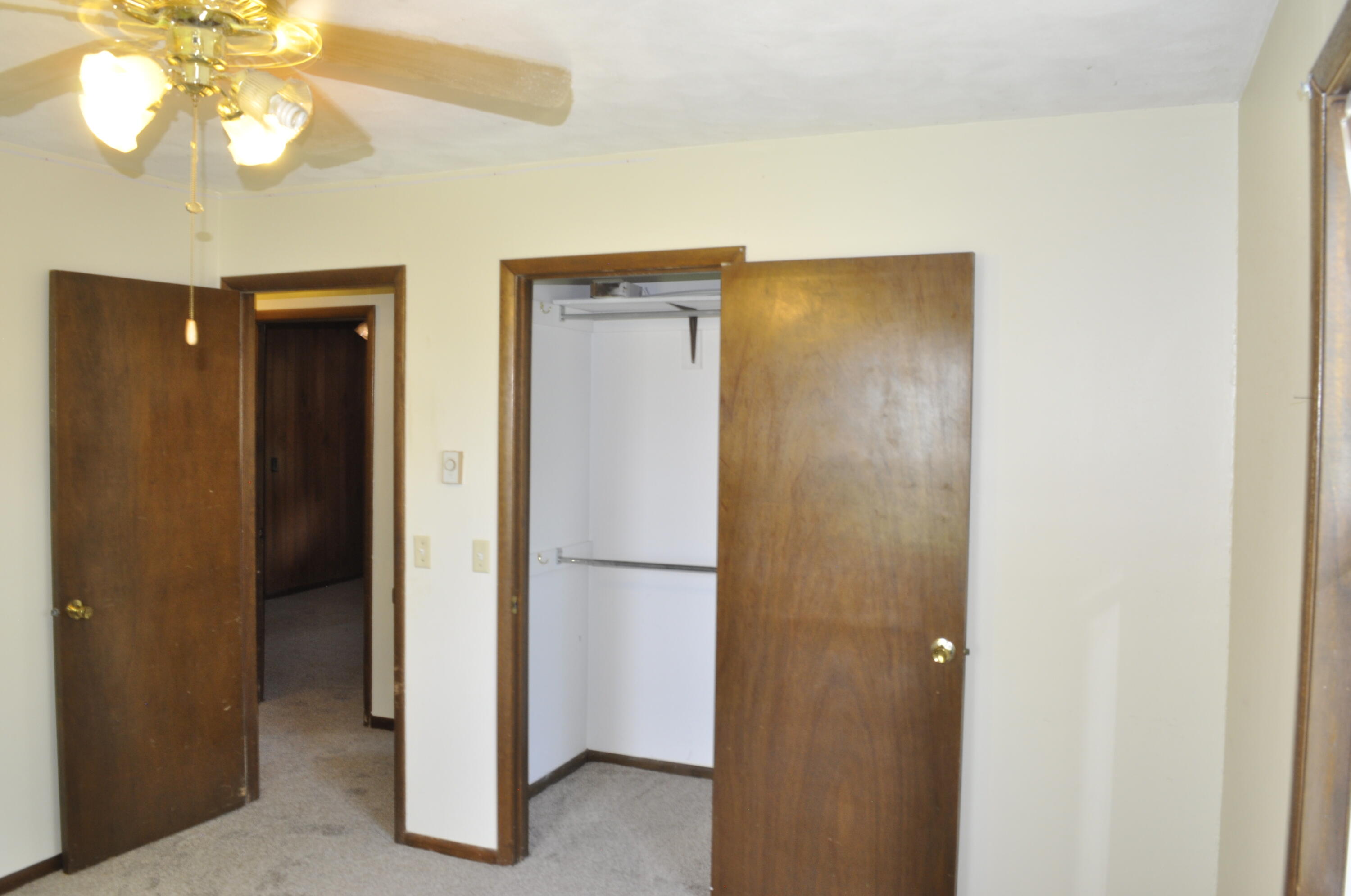 205 East Pennell Street Property Photo 12
