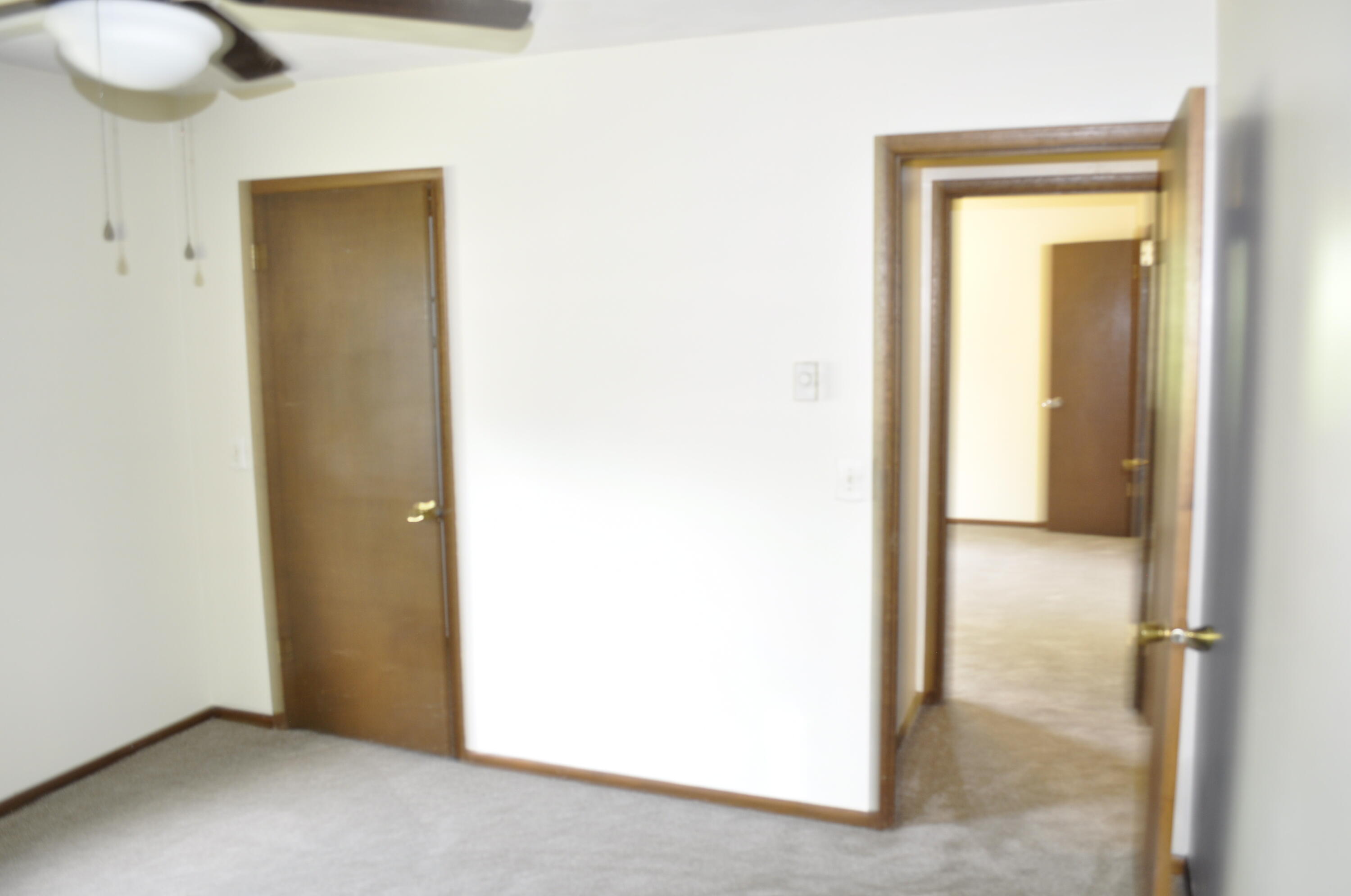 205 East Pennell Street Property Photo 15