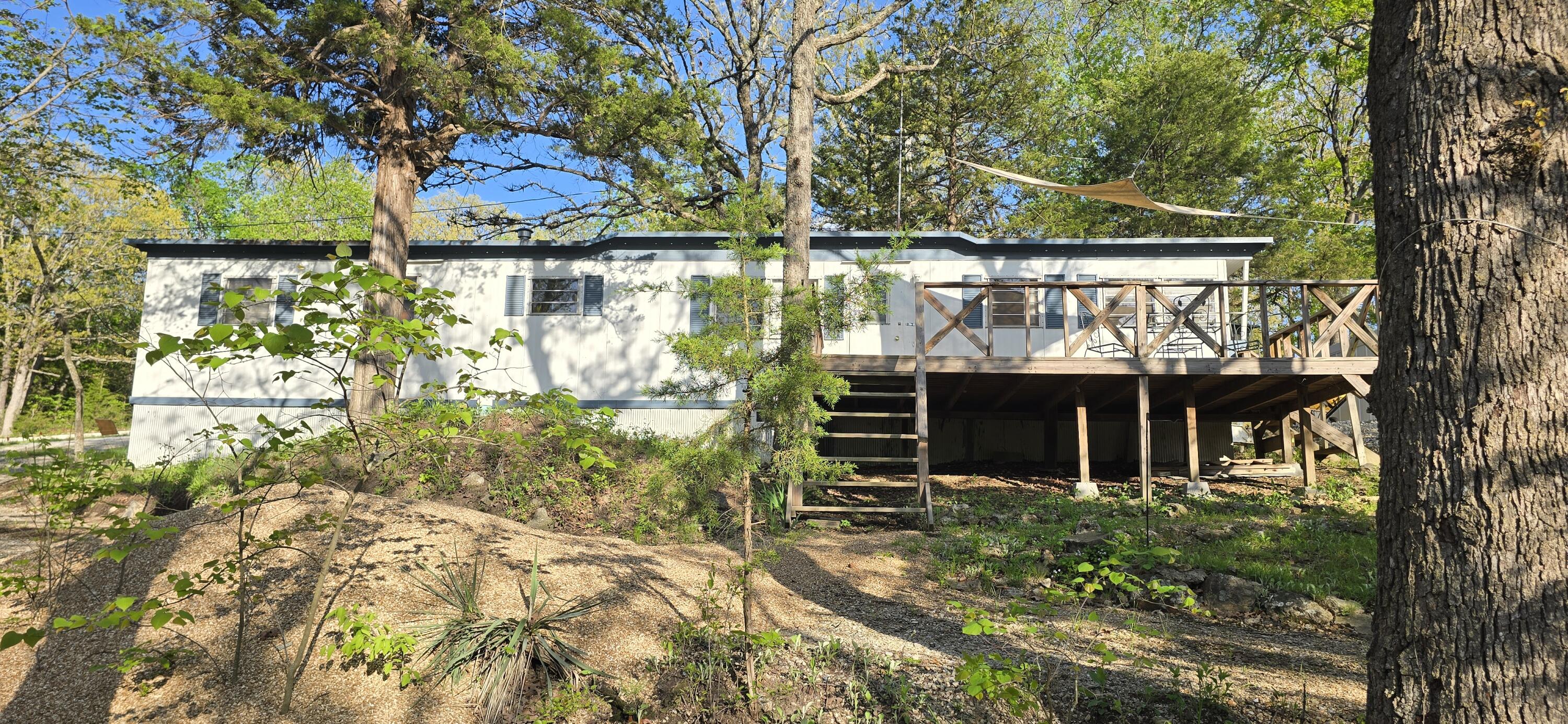 22684 Forest Lane Property Photo