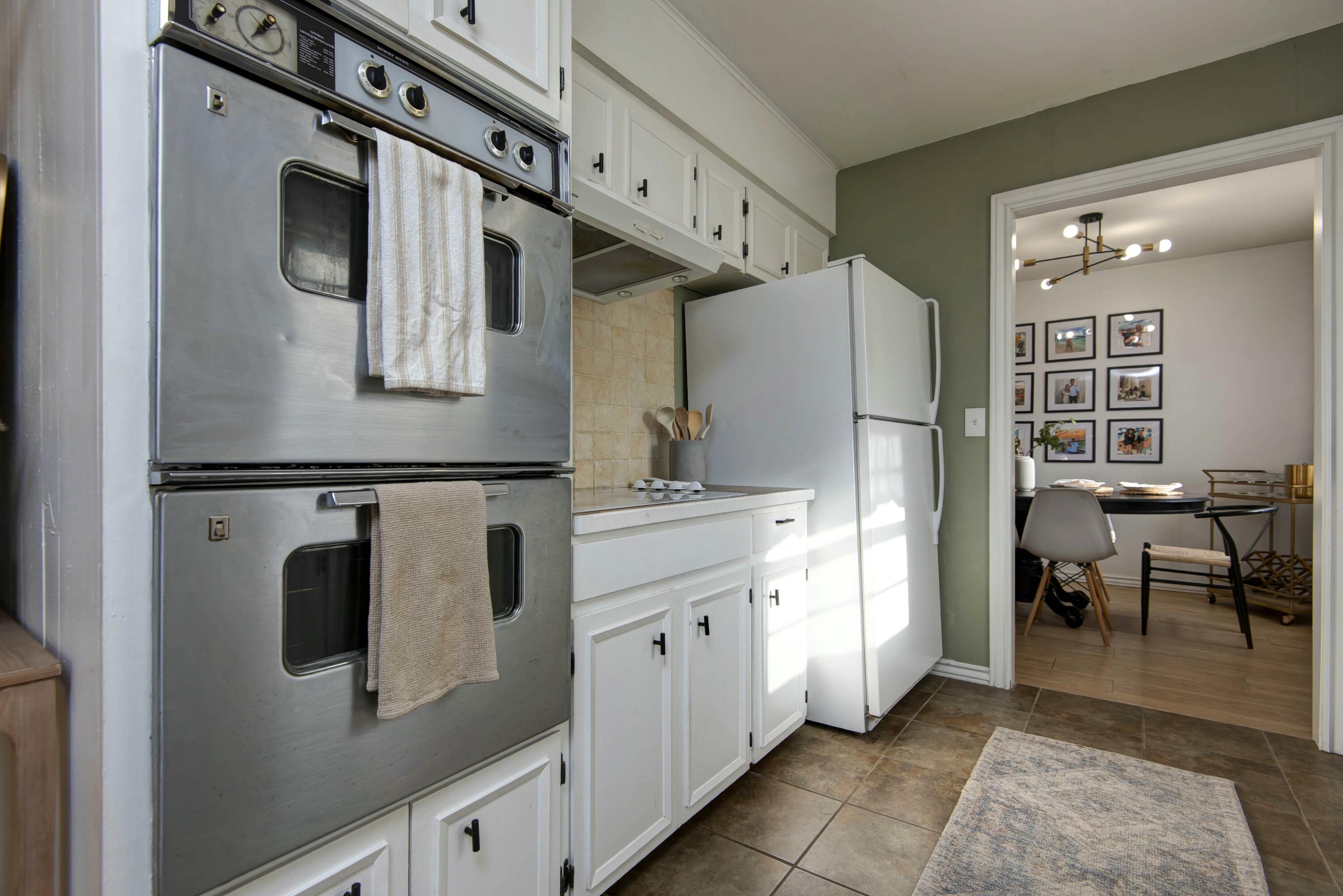 2450 South Ferguson Avenue Property Photo 8