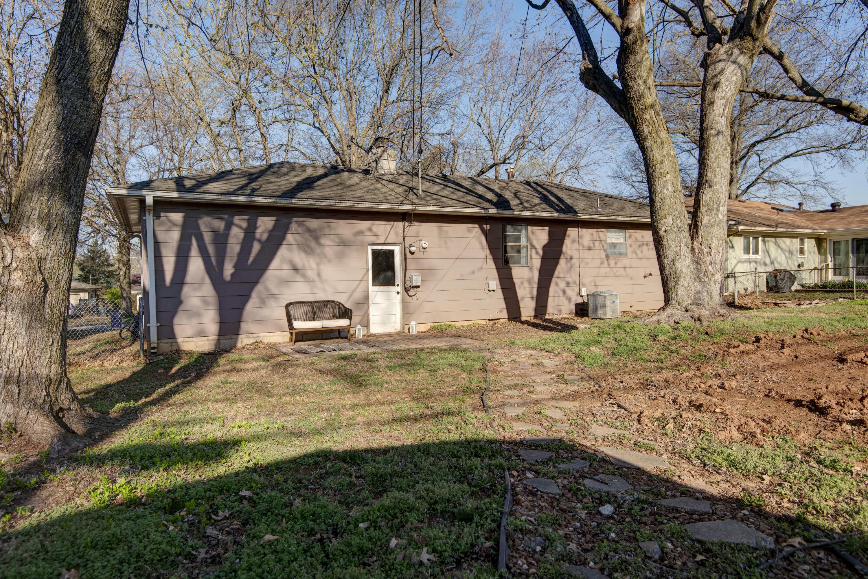 2450 South Ferguson Avenue Property Photo 23