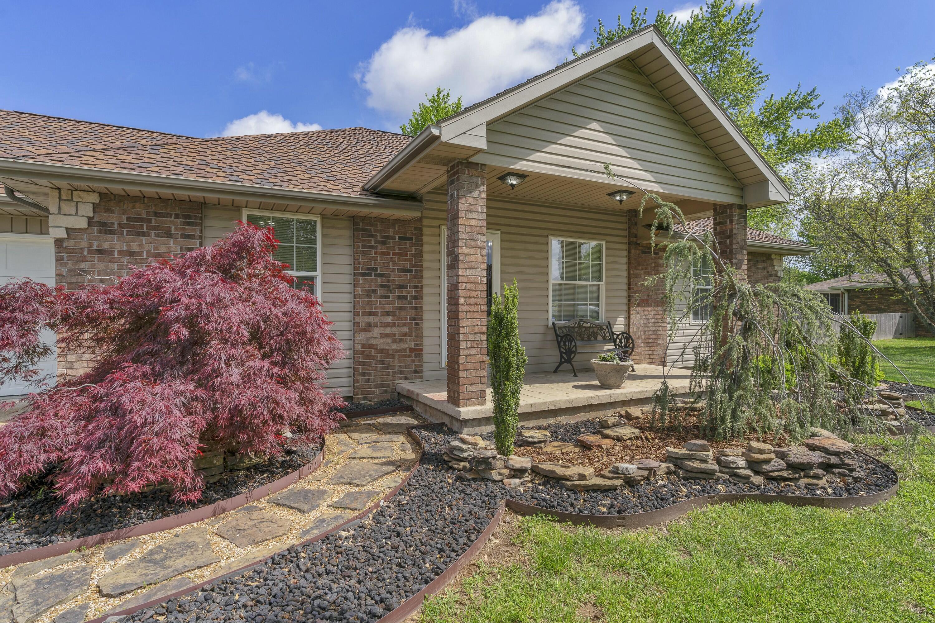 175 Rogers Drive Property Photo 3
