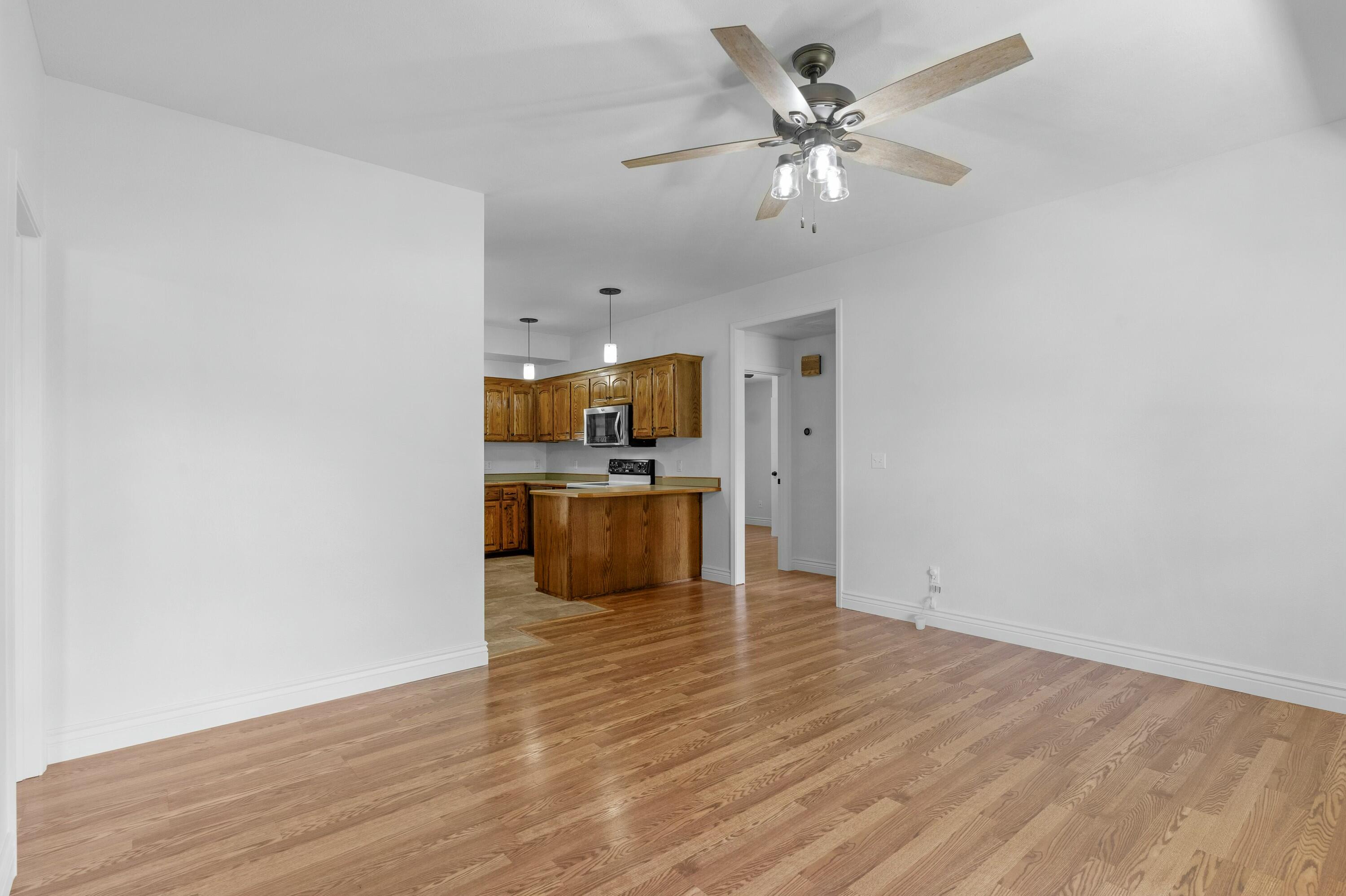 175 Rogers Drive Property Photo 4