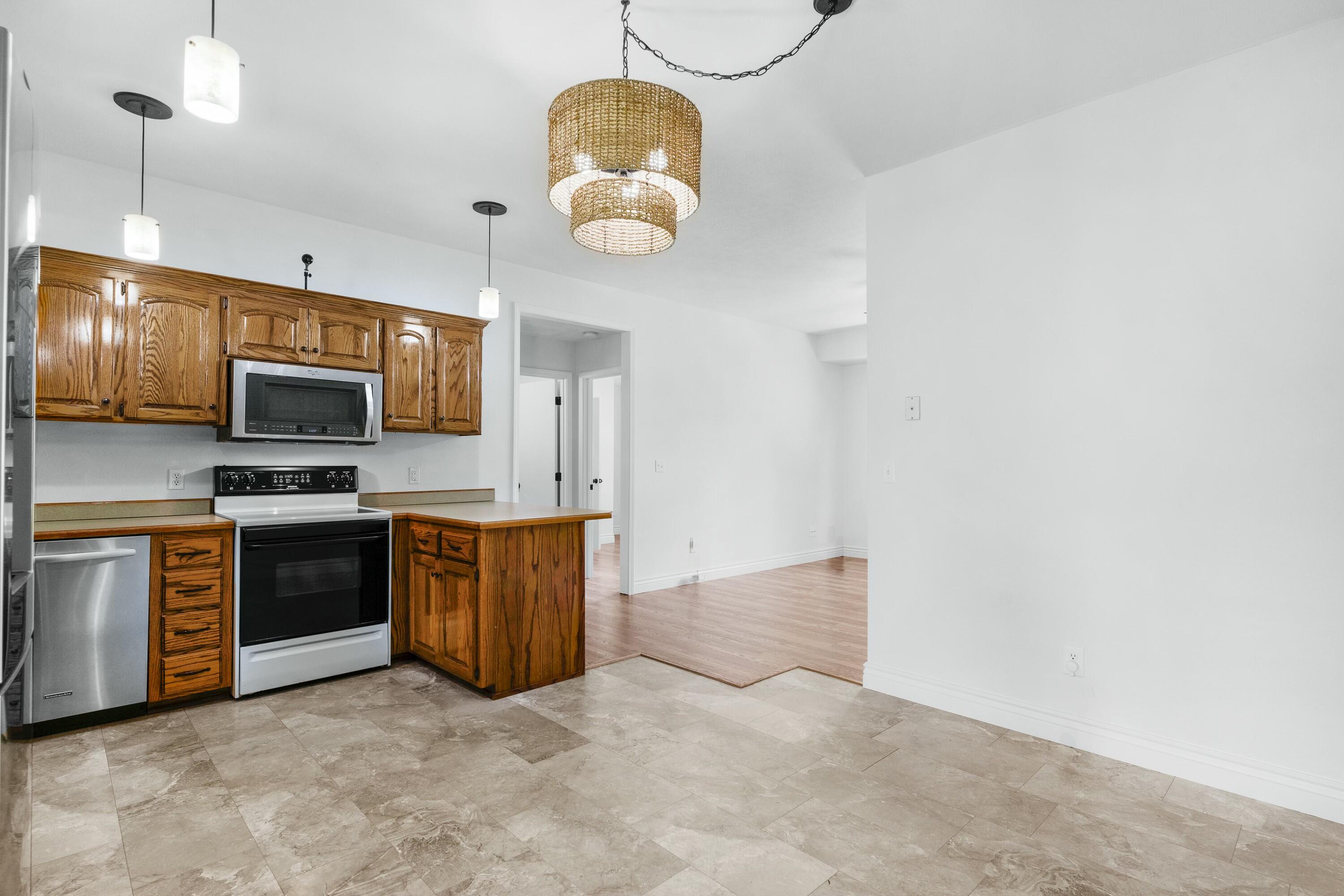 175 Rogers Drive Property Photo 12