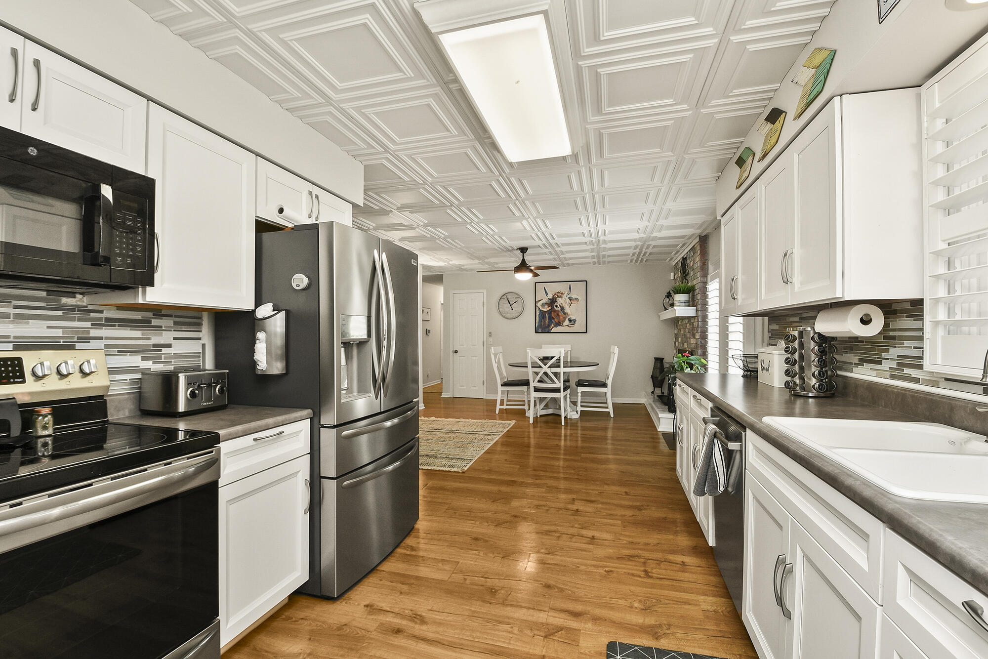 1522 South Oakland Avenue Property Photo 14