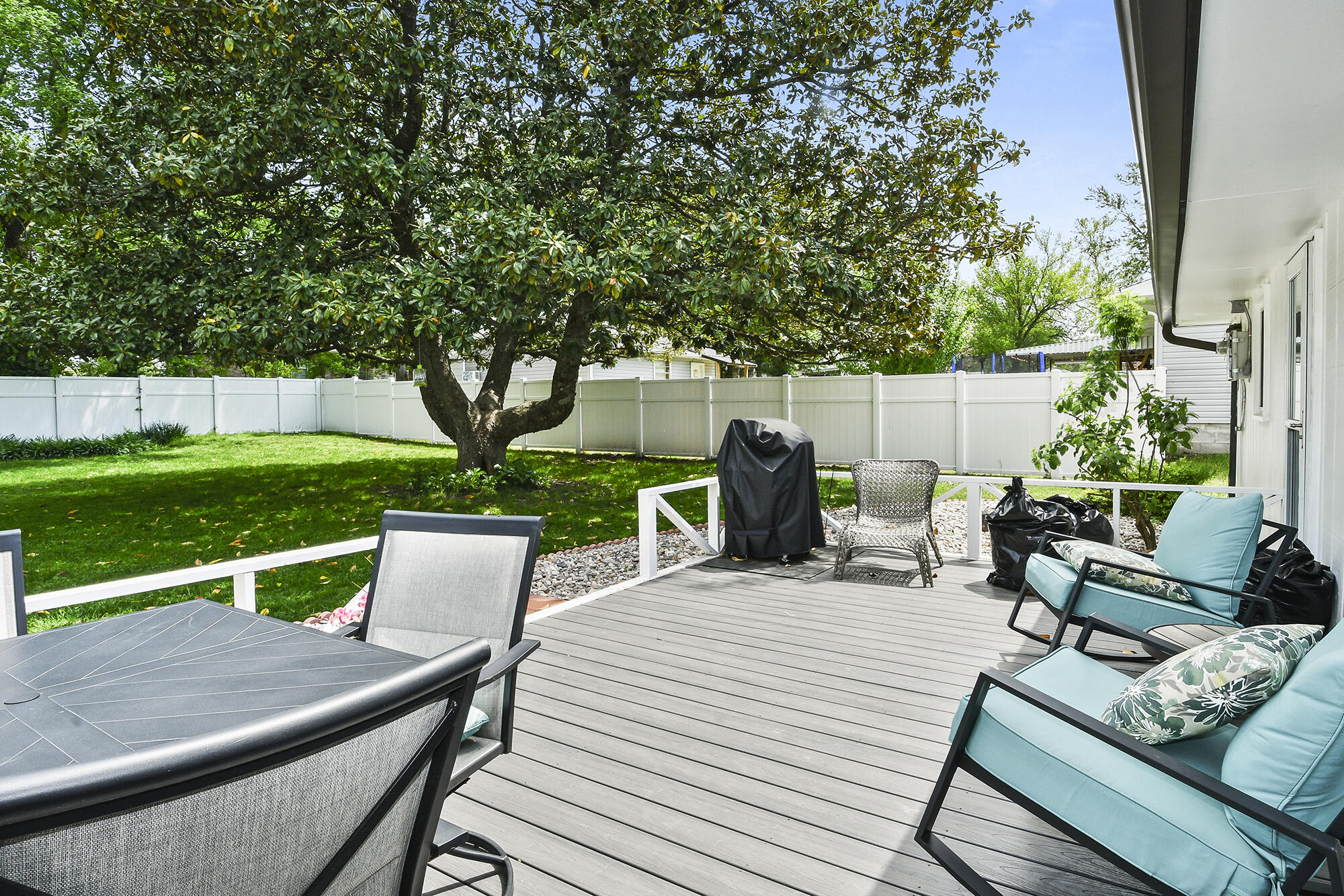 1522 South Oakland Avenue Property Photo 32