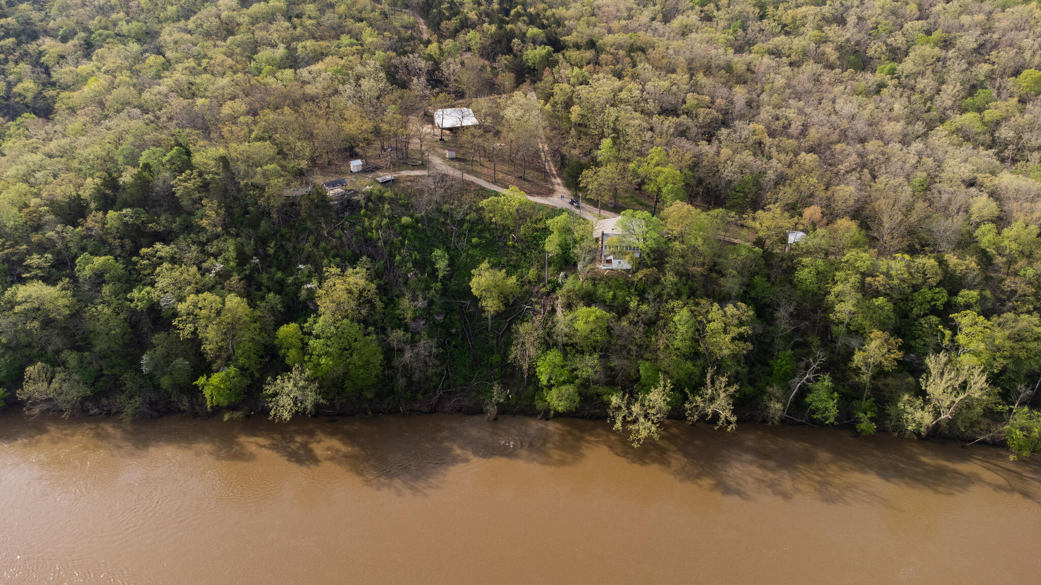 16898 Highway 42 Property Photo