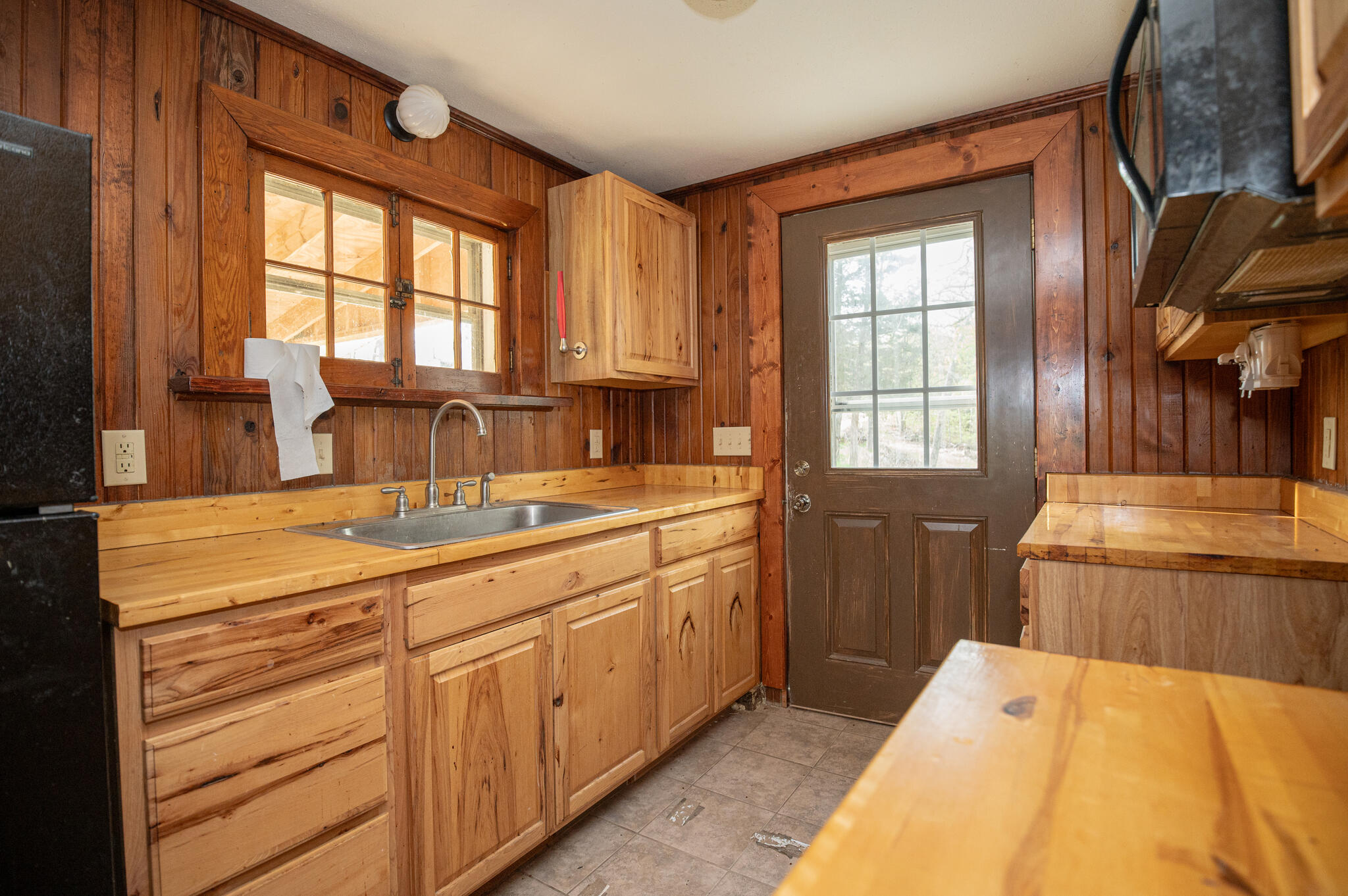 16898 Highway 42 Property Photo 18
