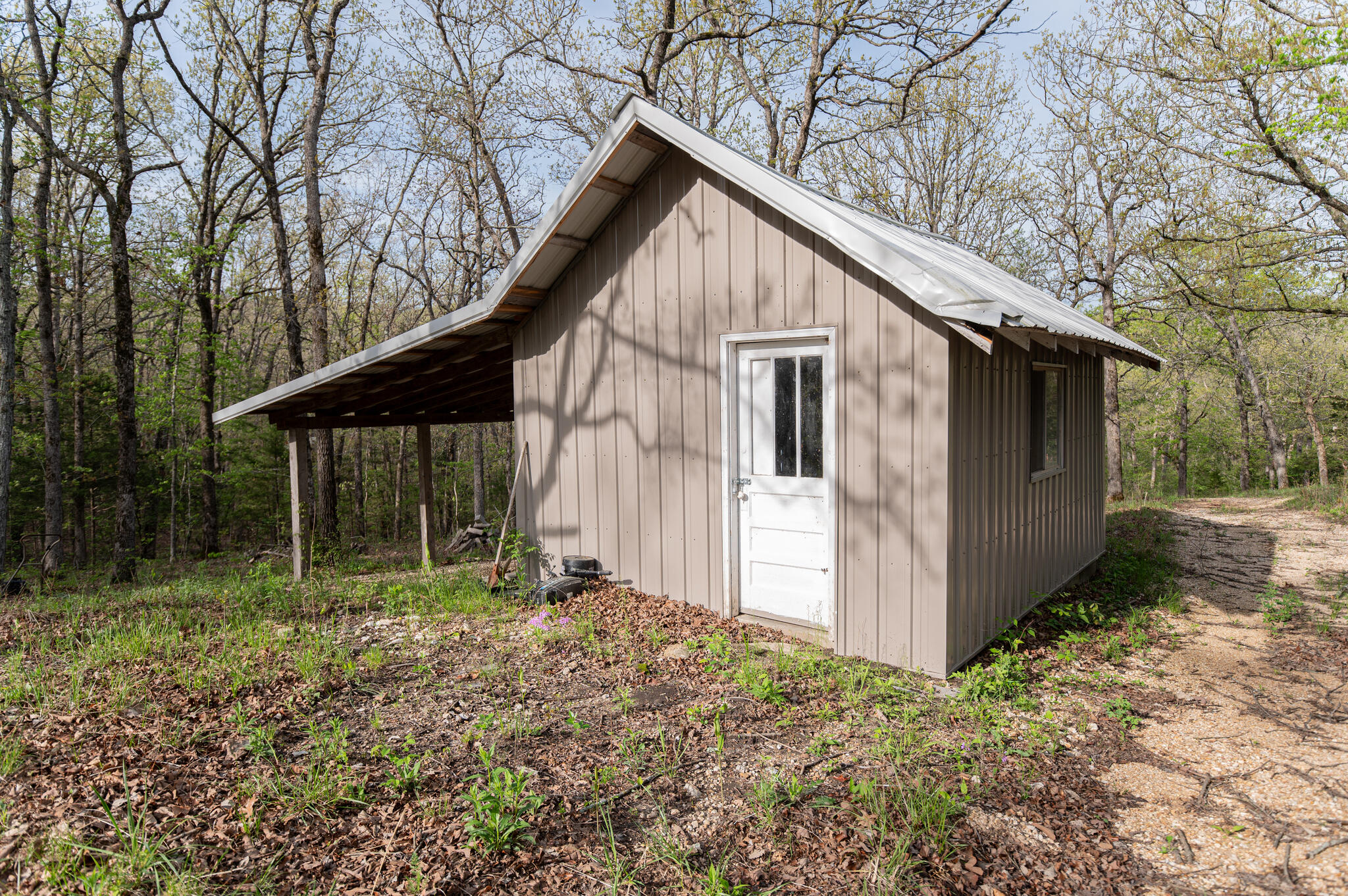 16898 Highway 42 Property Photo 54