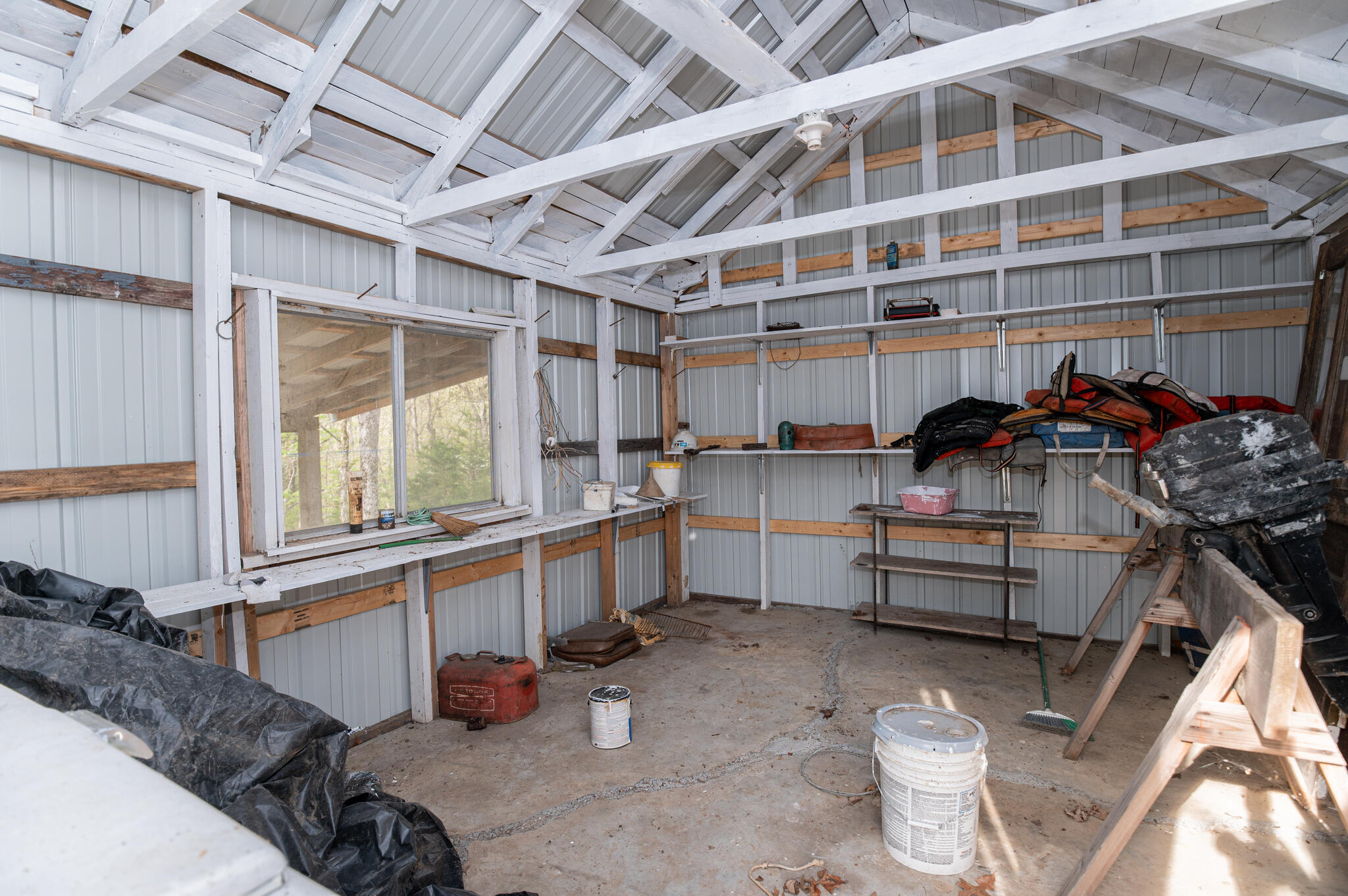 16898 Highway 42 Property Photo 55
