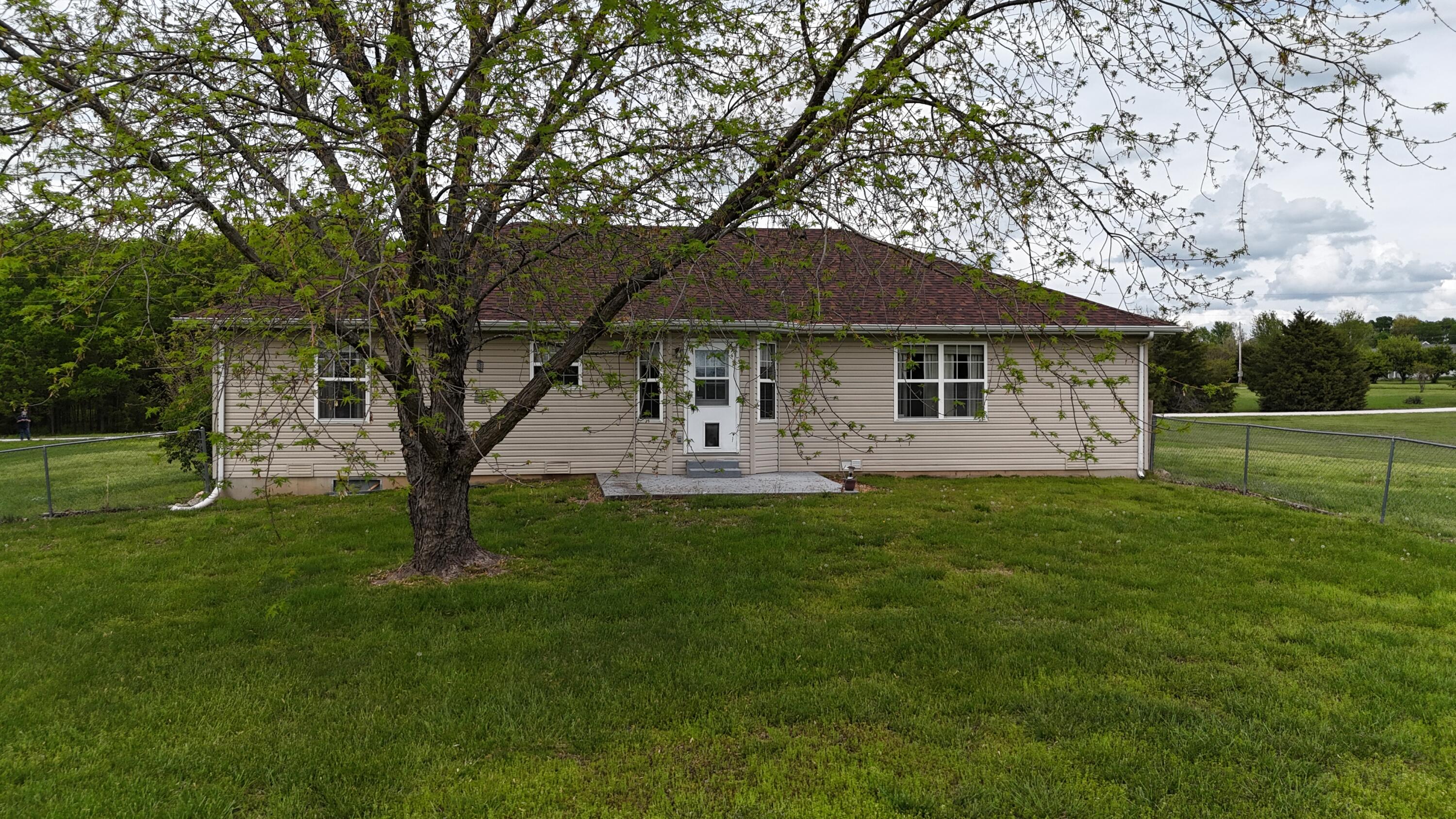 1534 Sunny Acres Place Property Photo 24
