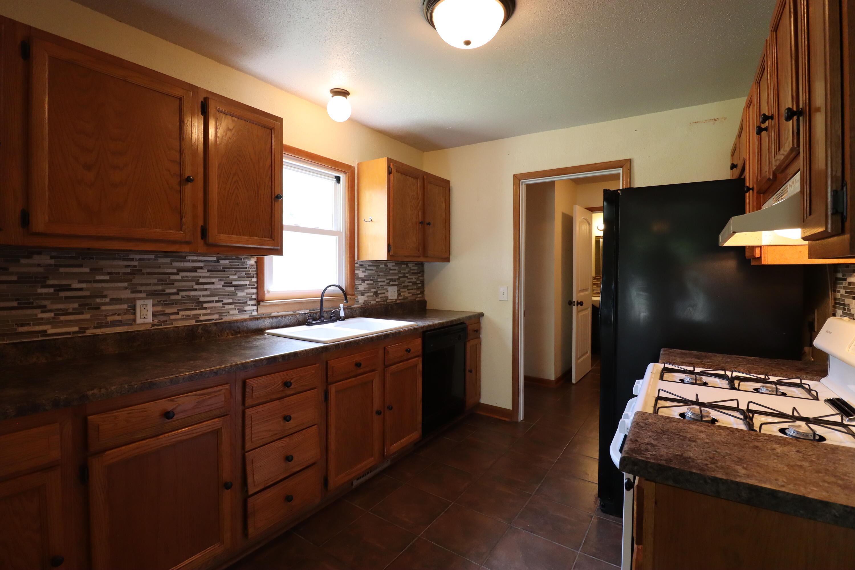 529 East Mcgee Street Property Photo 7