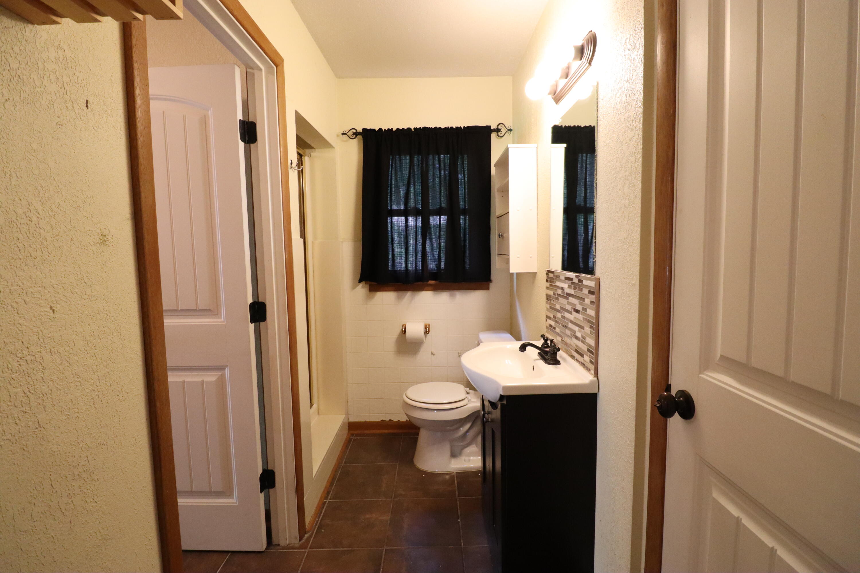 529 East Mcgee Street Property Photo 11