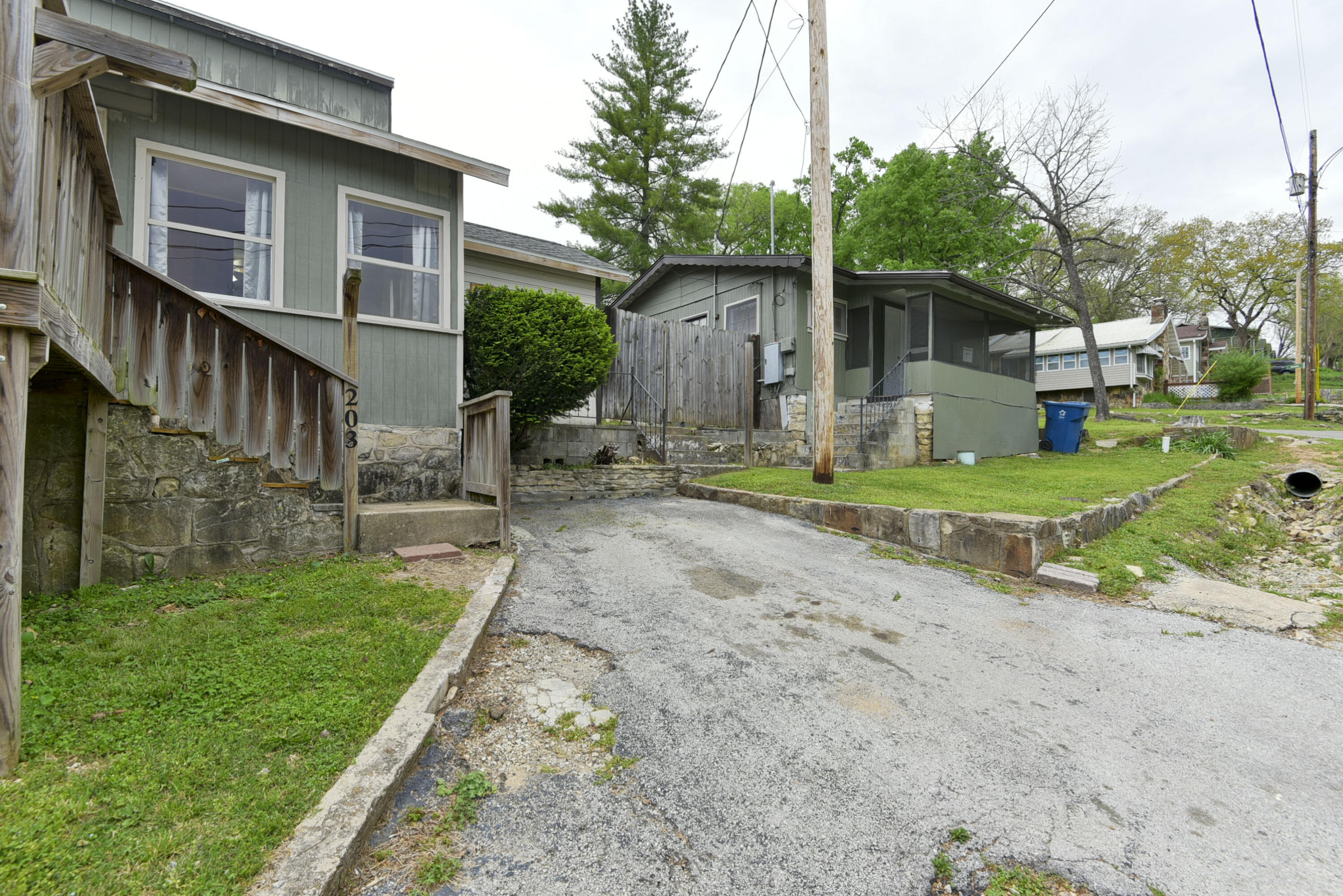 203 Recreation Avenue Property Photo 4