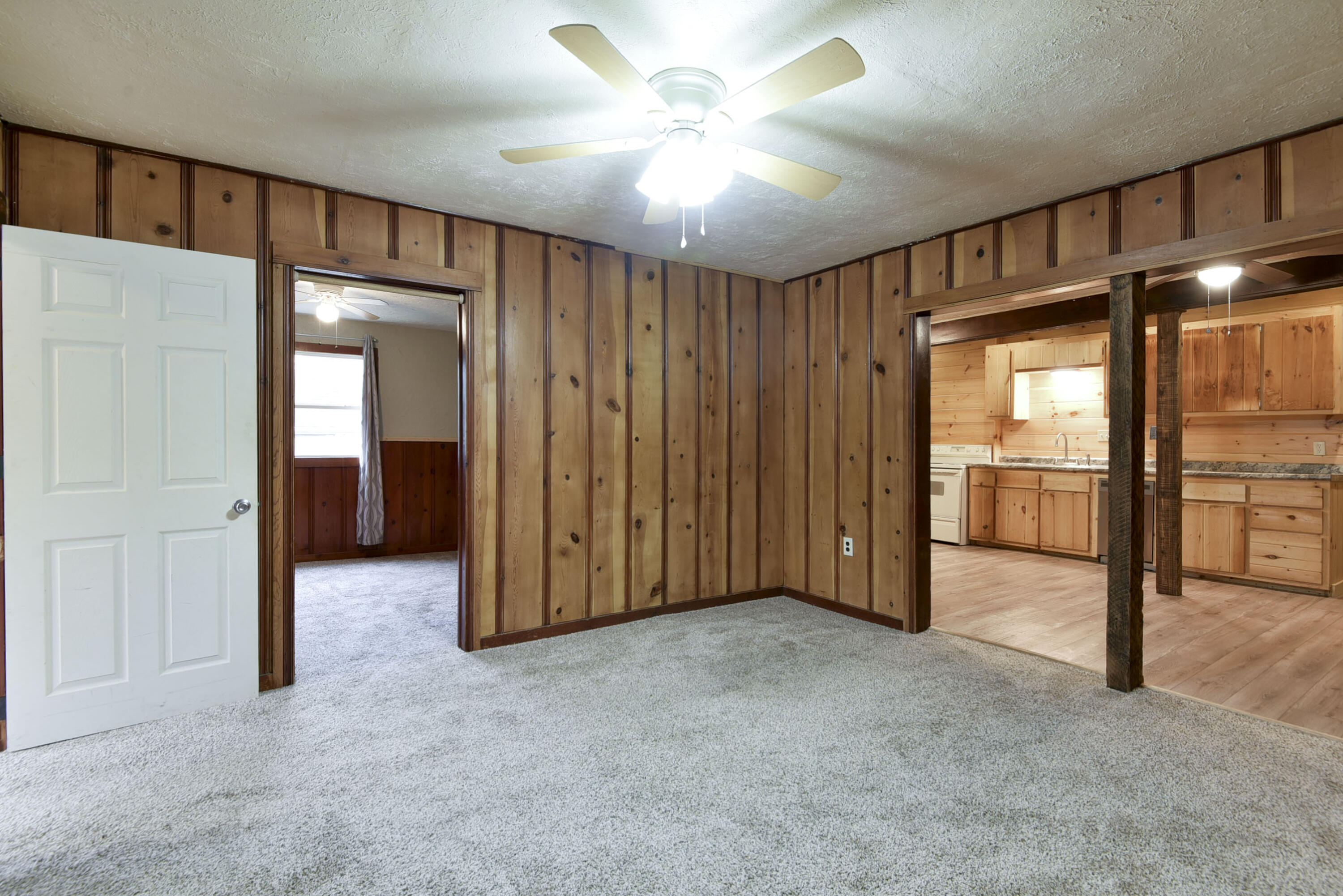 203 Recreation Avenue Property Photo 8