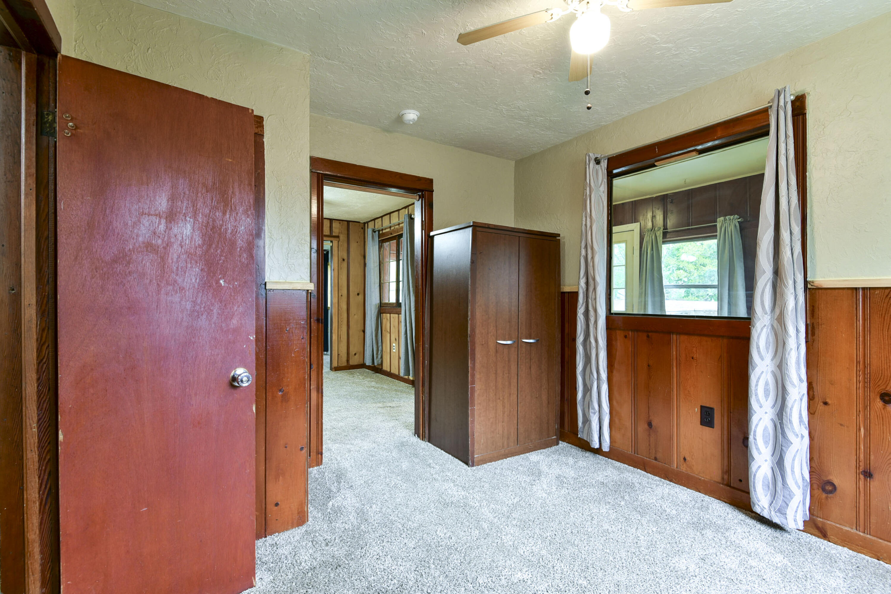 203 Recreation Avenue Property Photo 12