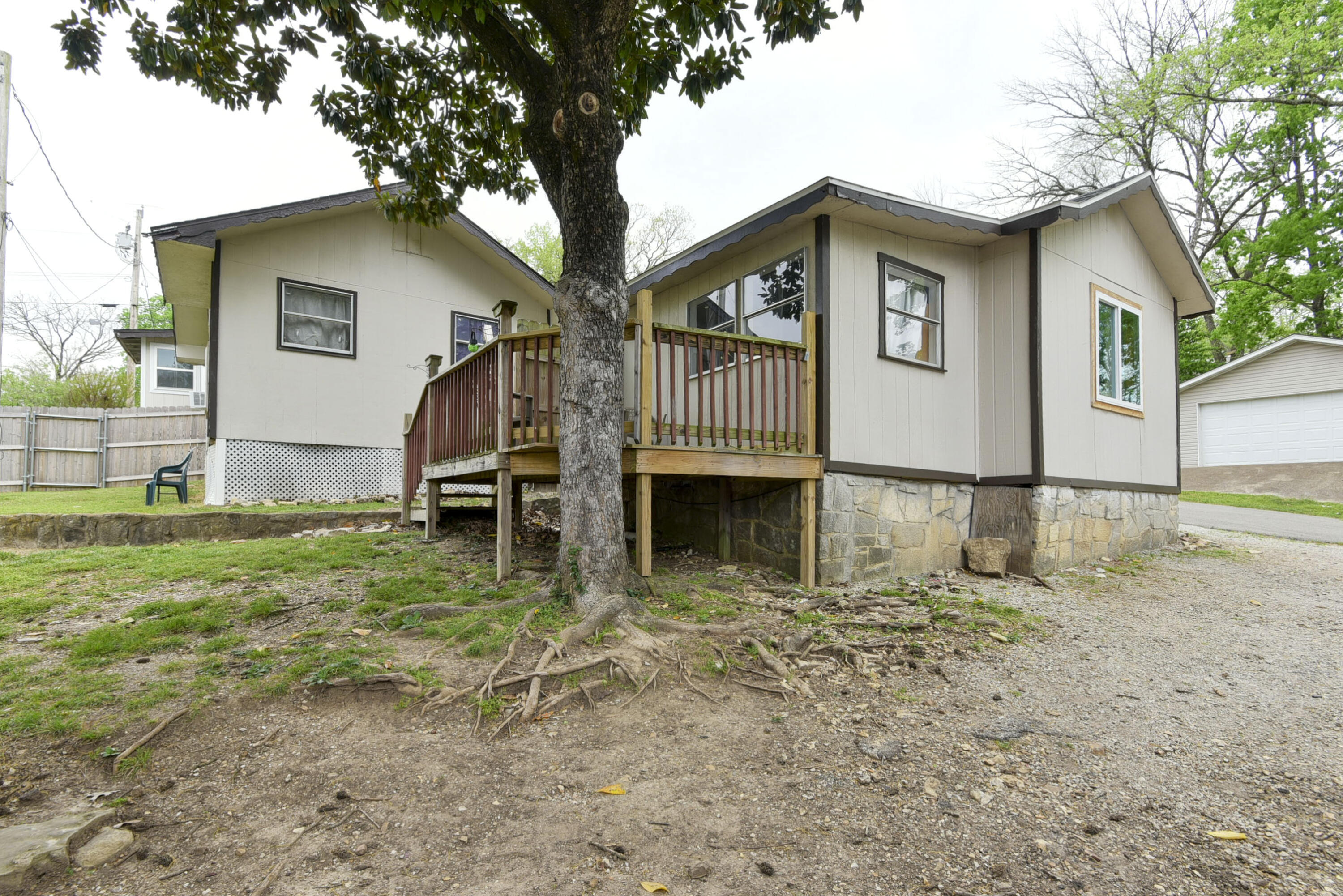 203 Recreation Avenue Property Photo 27