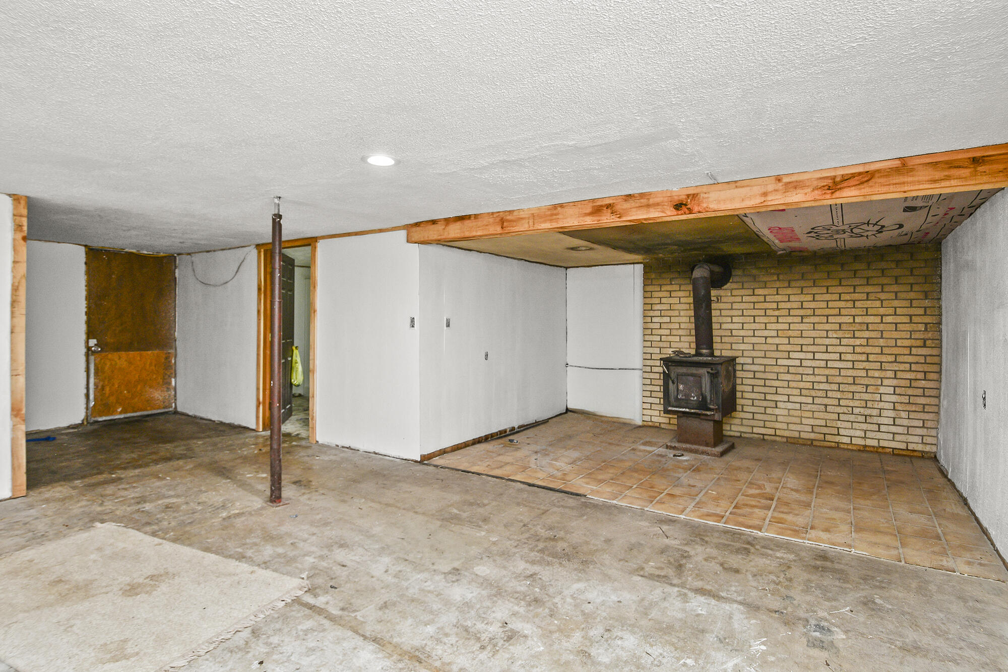 13689 State Highway Kk Property Photo 4