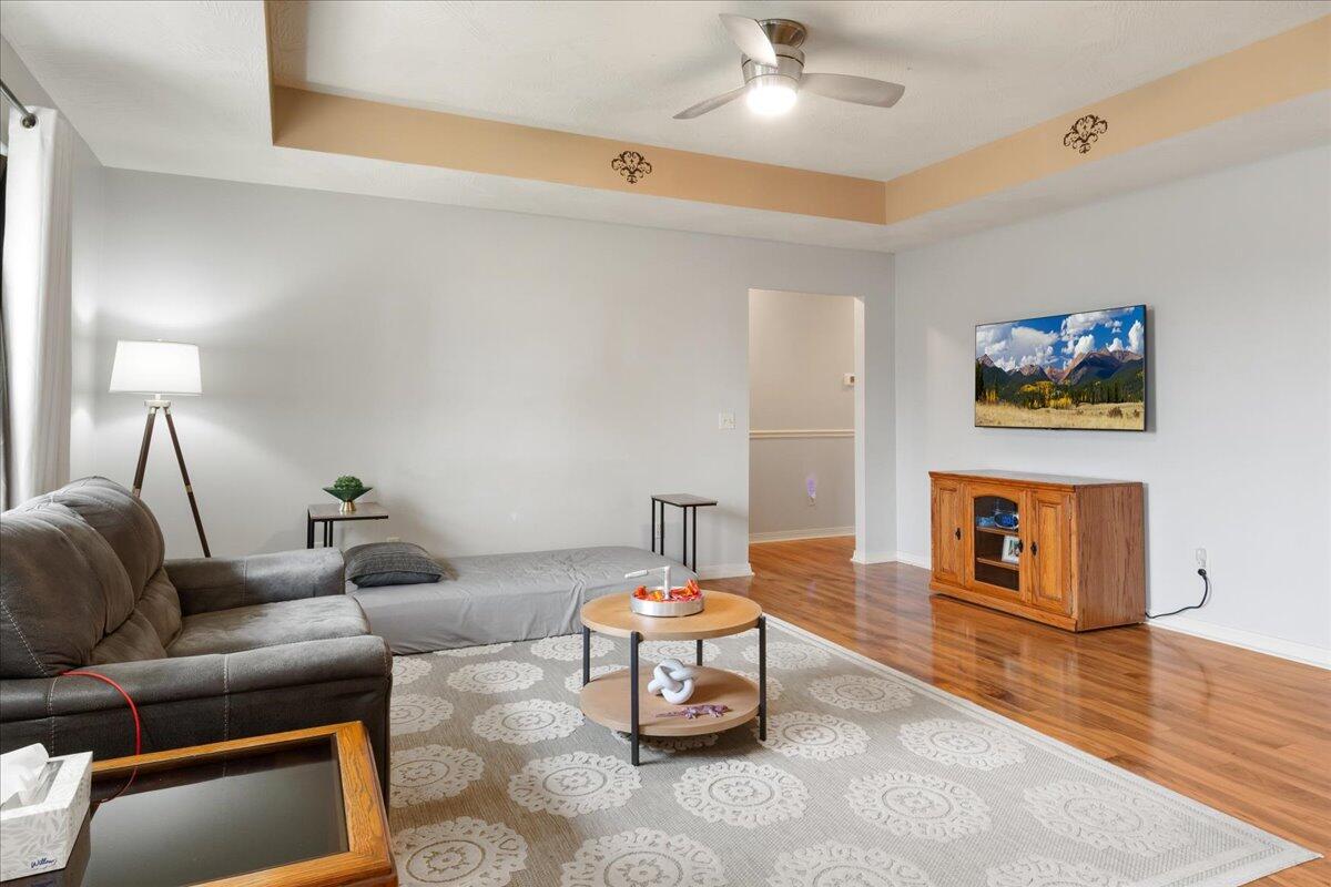 2186 East Chelsea Street Property Photo 7