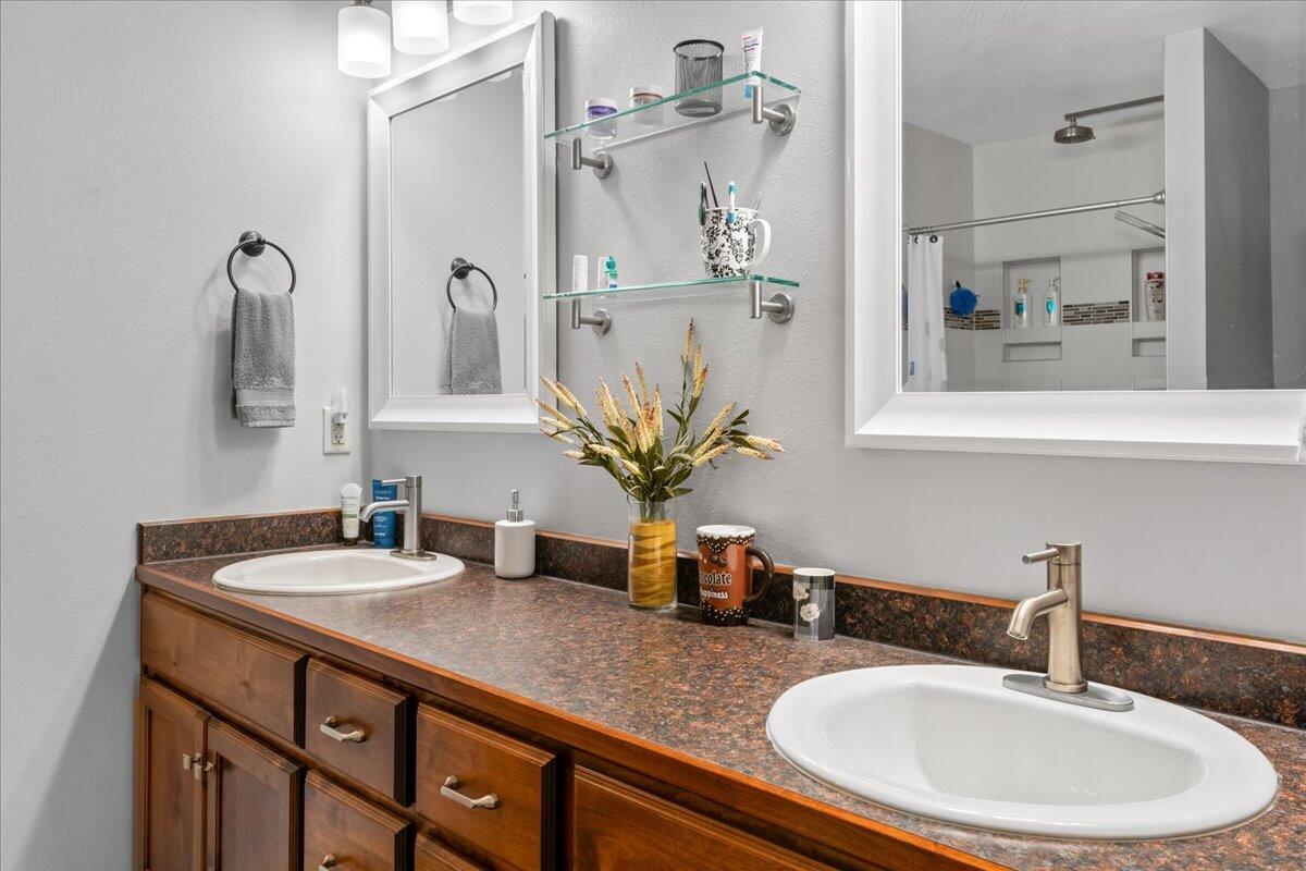 2186 East Chelsea Street Property Photo 19