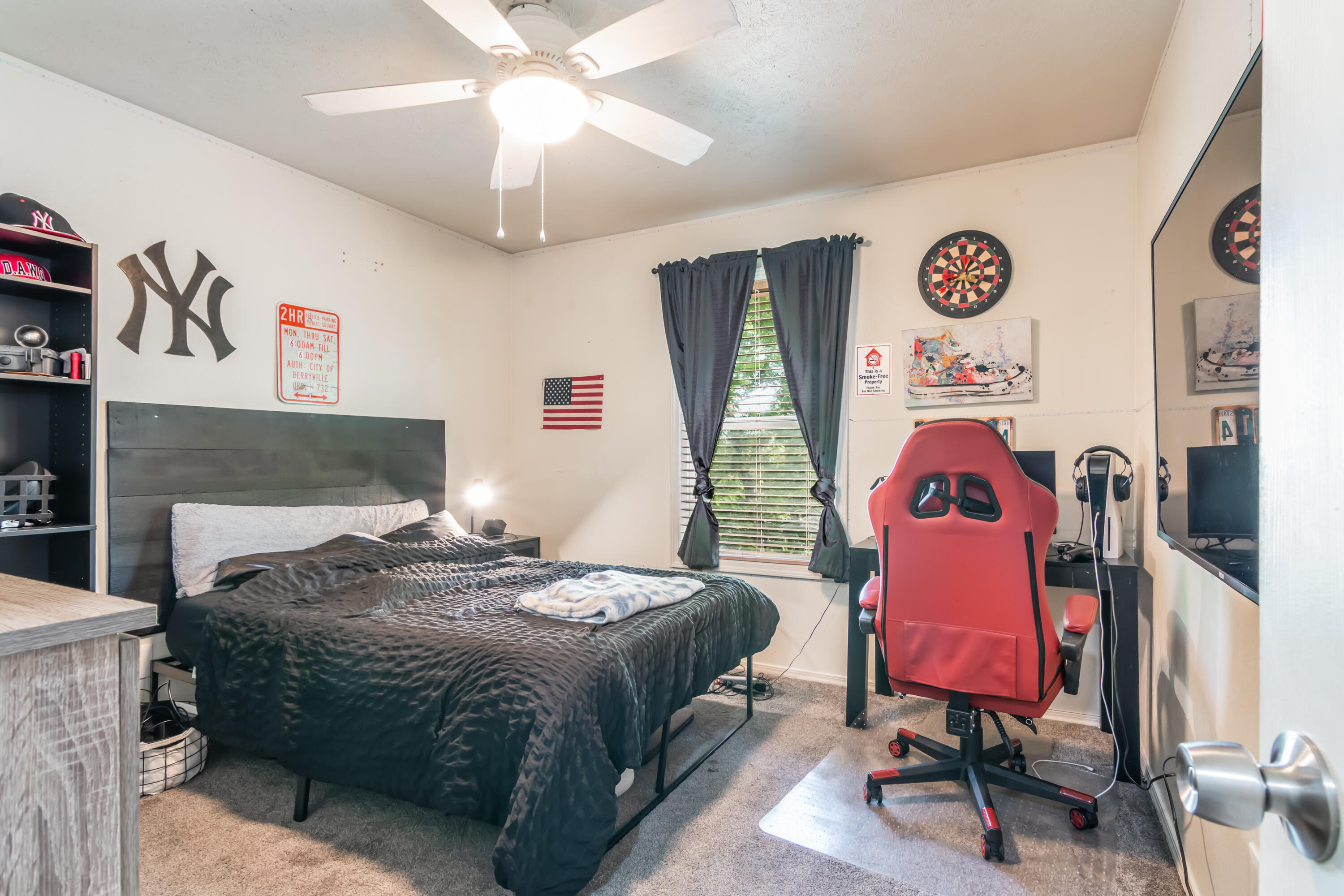 5010 Peach Drive Property Photo 15