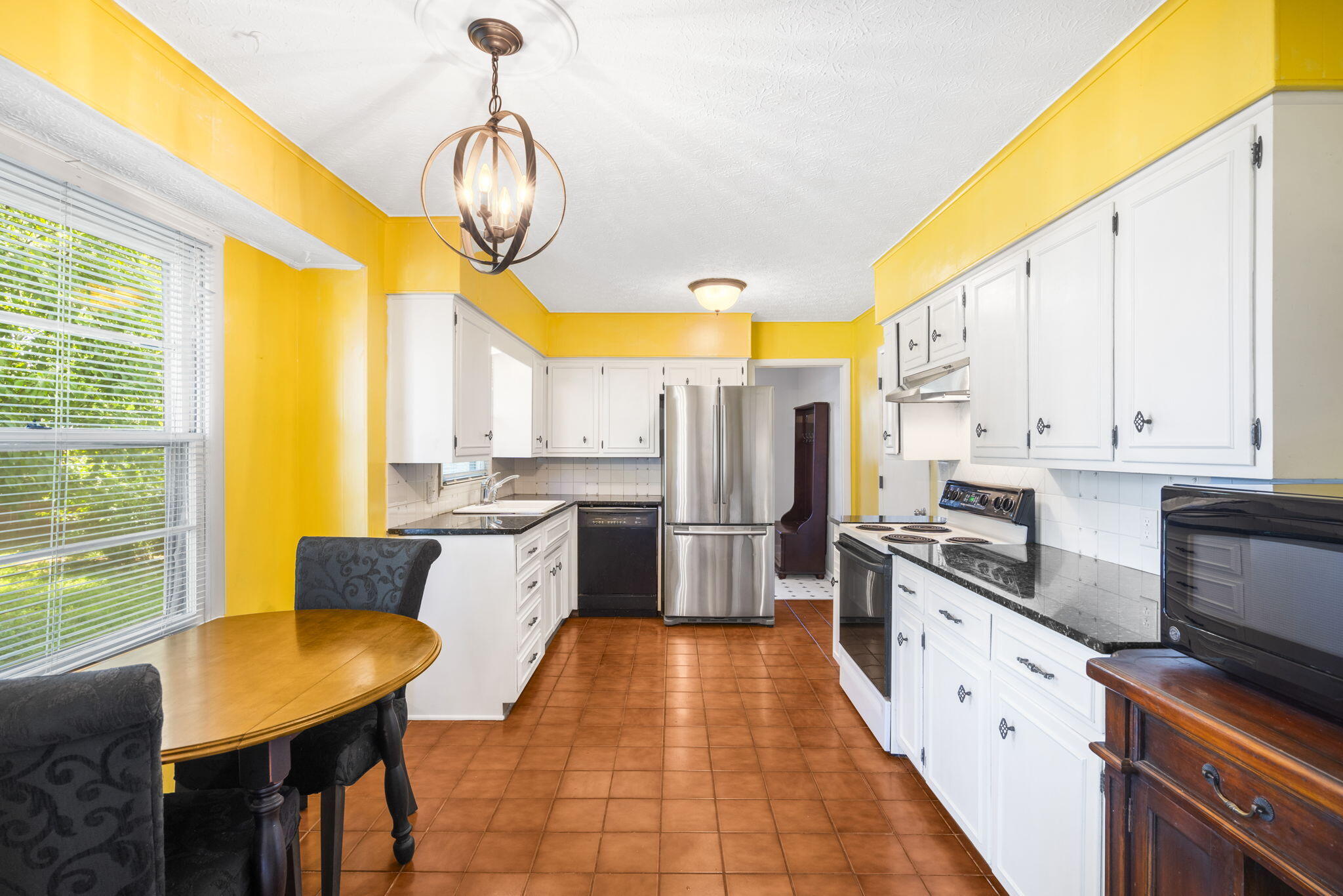 3660 South Ferguson Avenue Property Photo 14