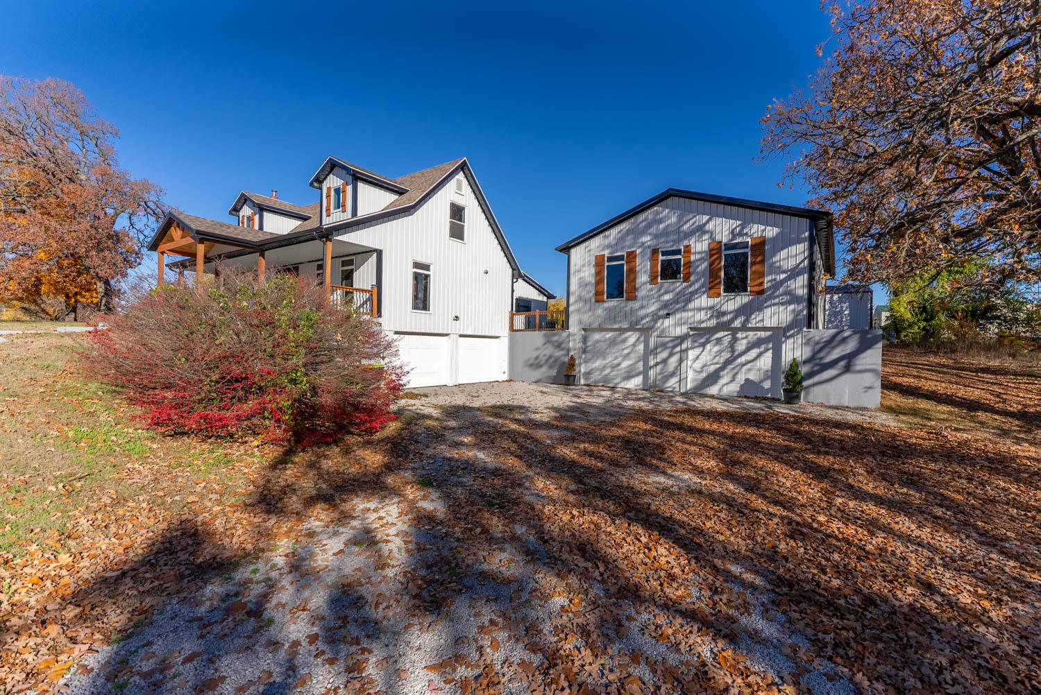 410 White Oak Drive Property Photo 16