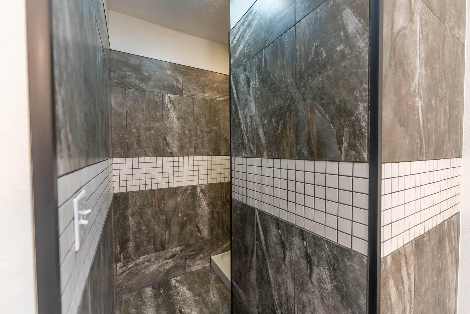 410 White Oak Drive Property Photo 40