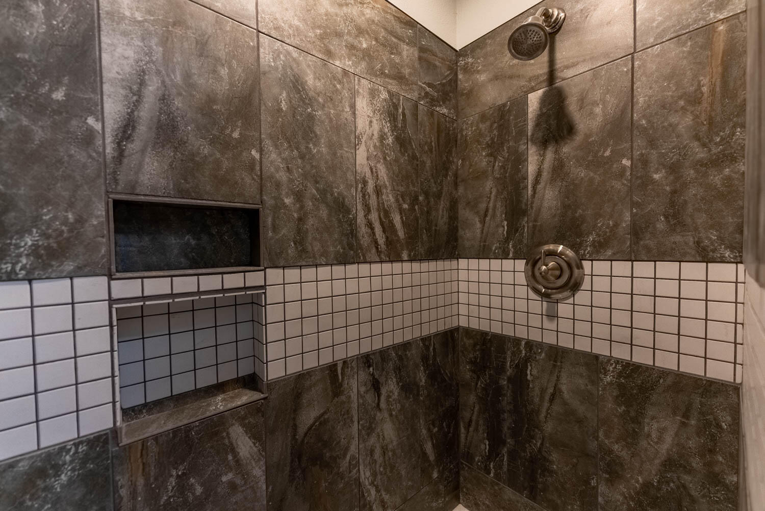 410 White Oak Drive Property Photo 41