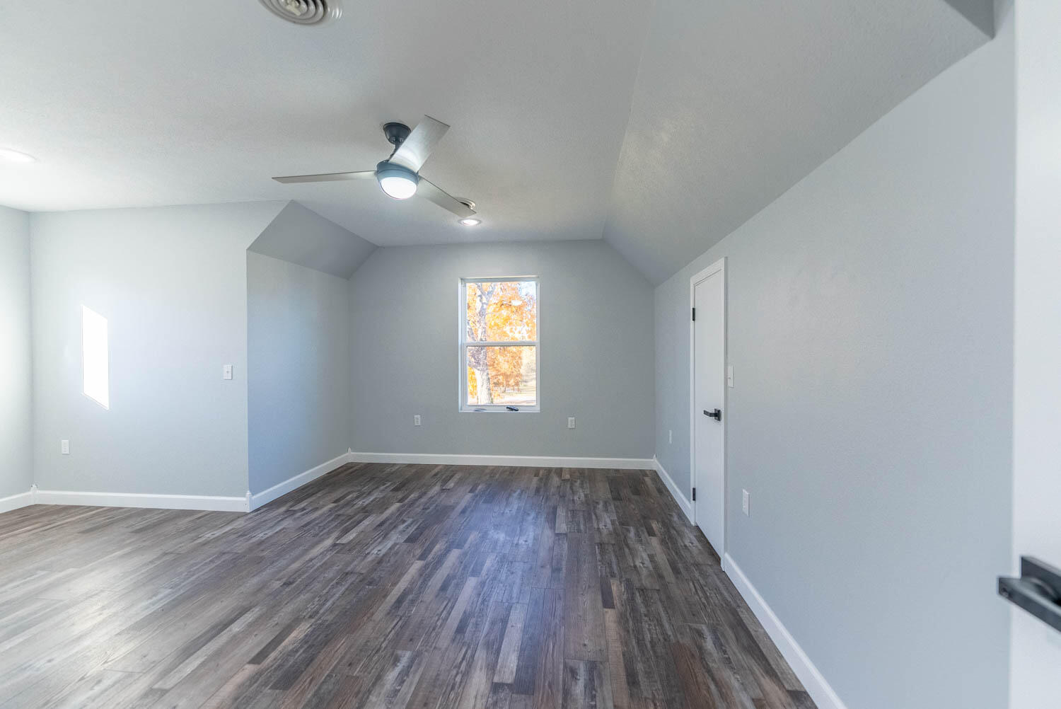 410 White Oak Drive Property Photo 43