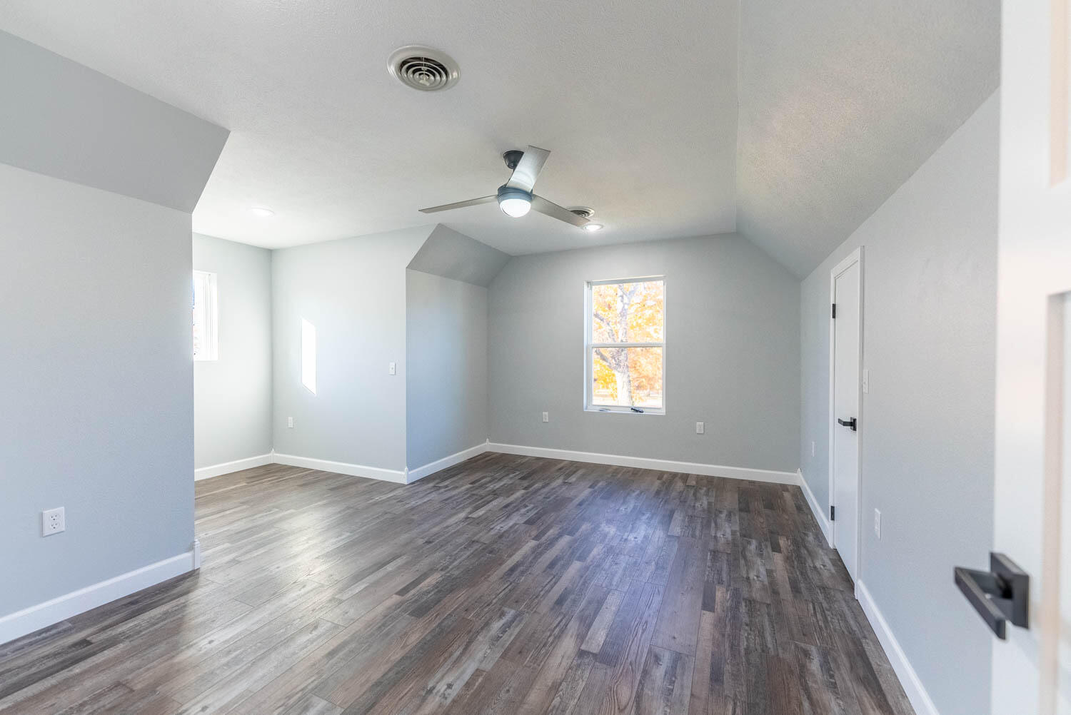 410 White Oak Drive Property Photo 44