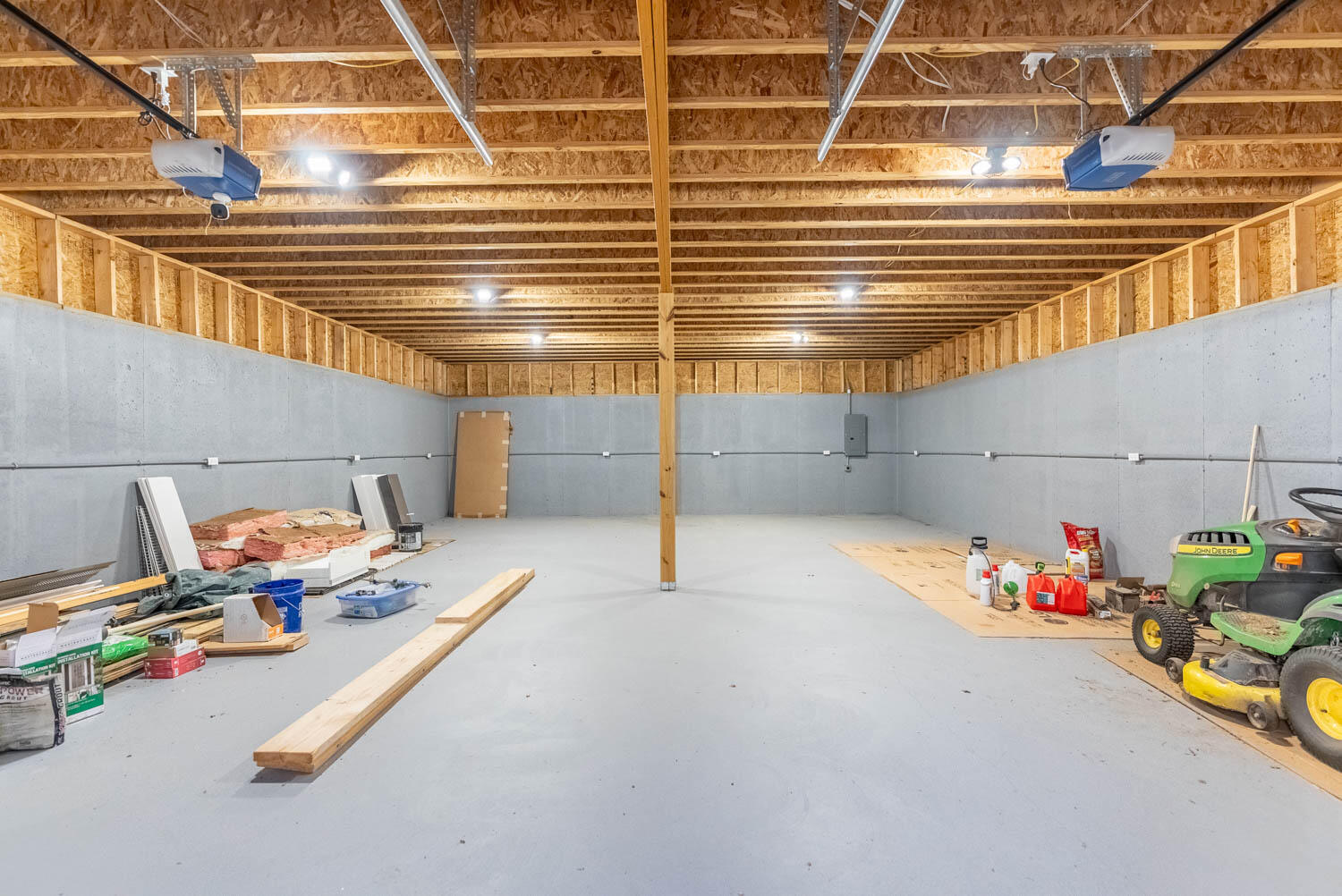 410 White Oak Drive Property Photo 72