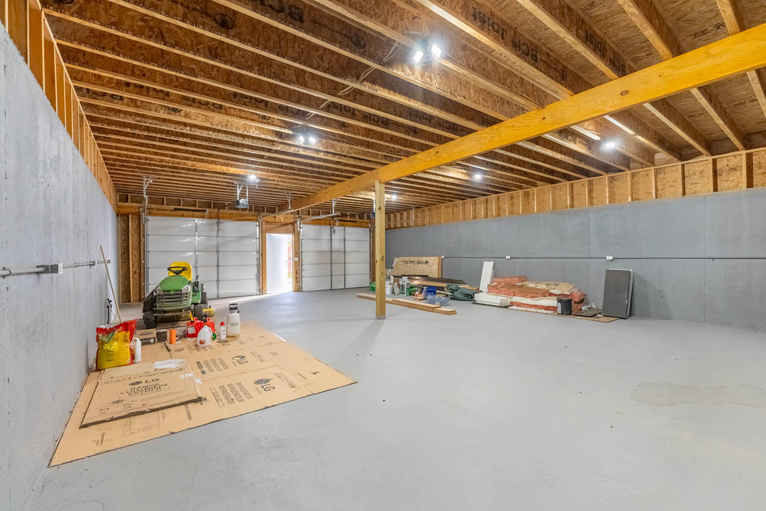 410 White Oak Drive Property Photo 74